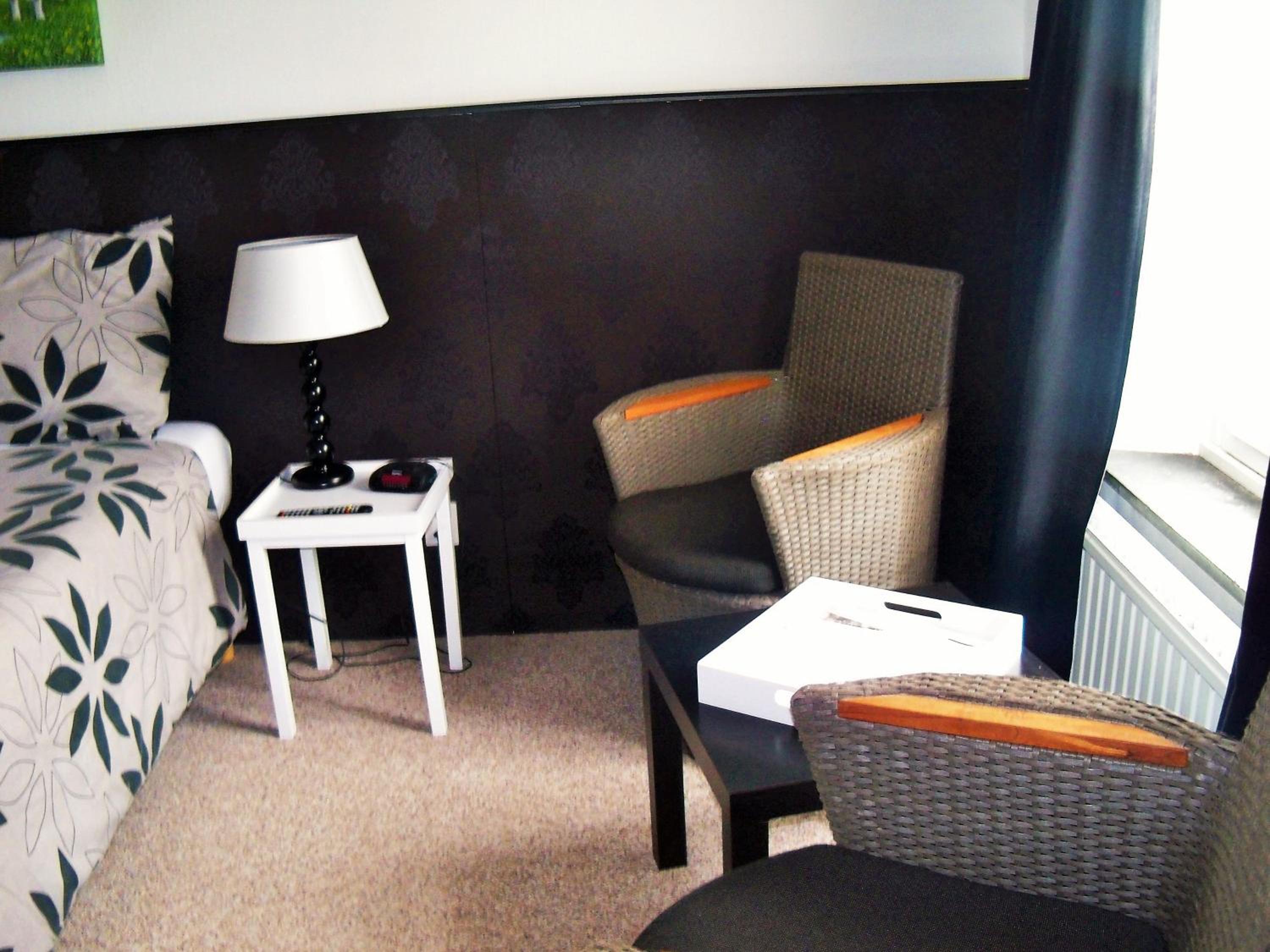 Deluxe Double Room (2 Adults + 1 Child) photo 2