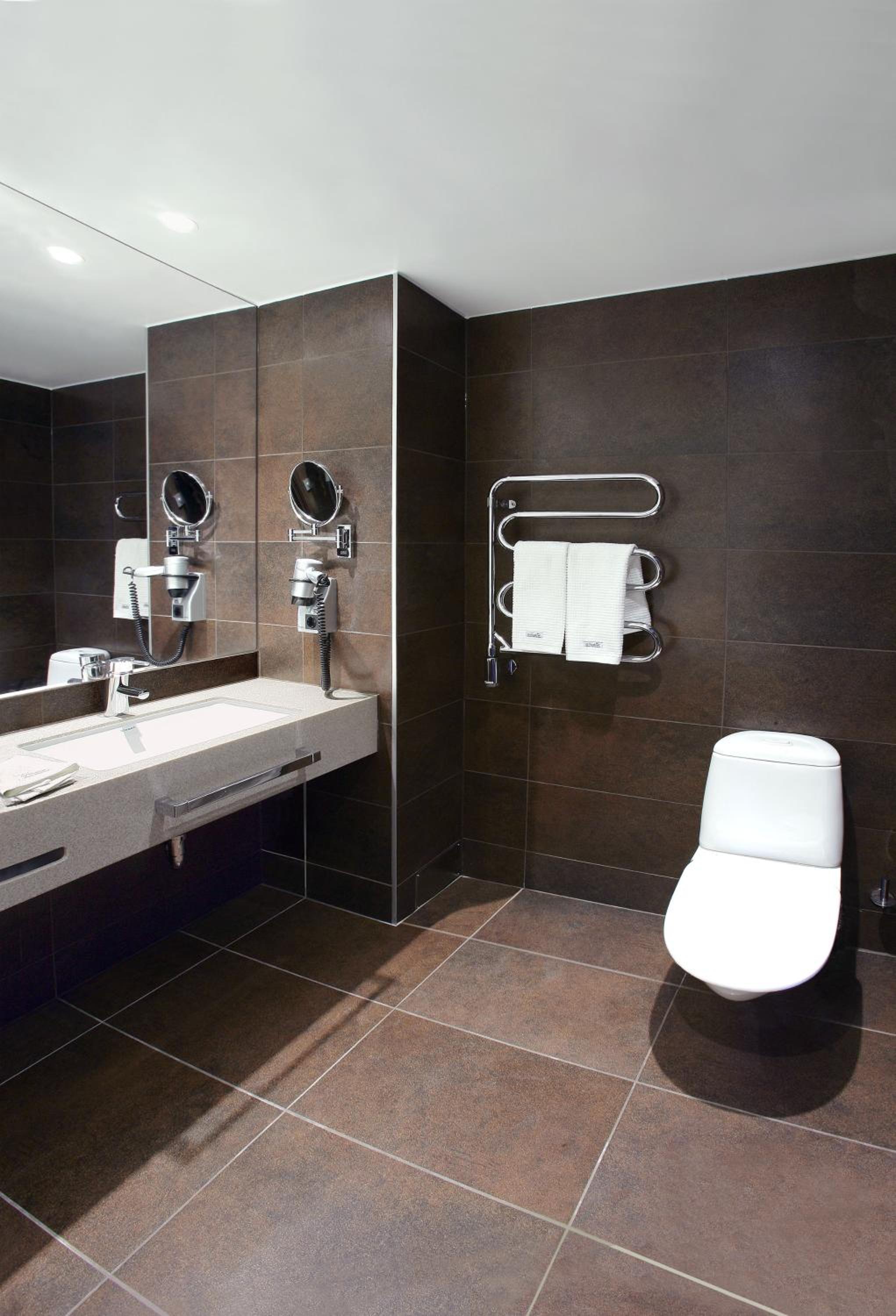 Standard Double Room - Photo 8