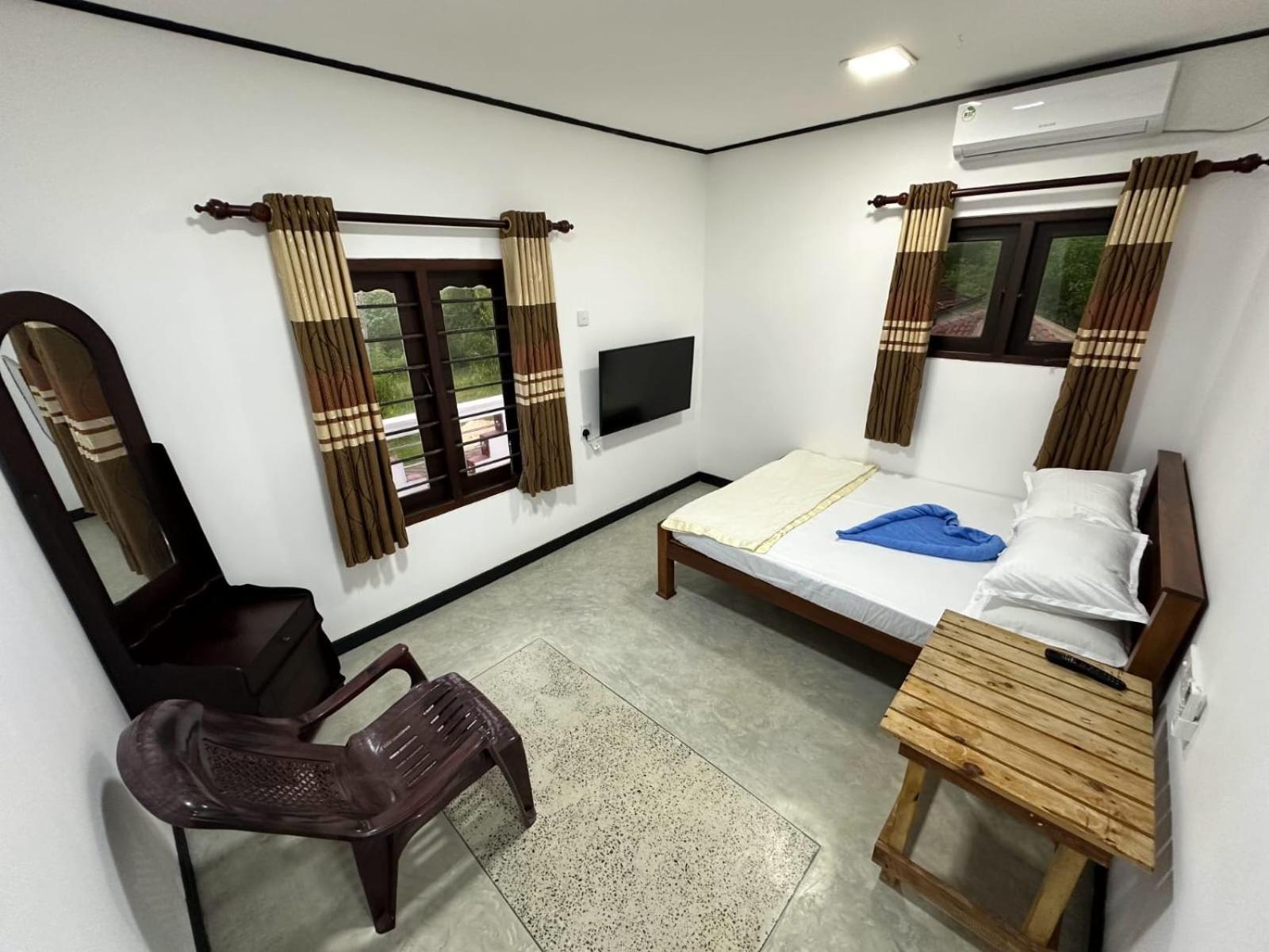 Double Room with Private Bathroom photo 3