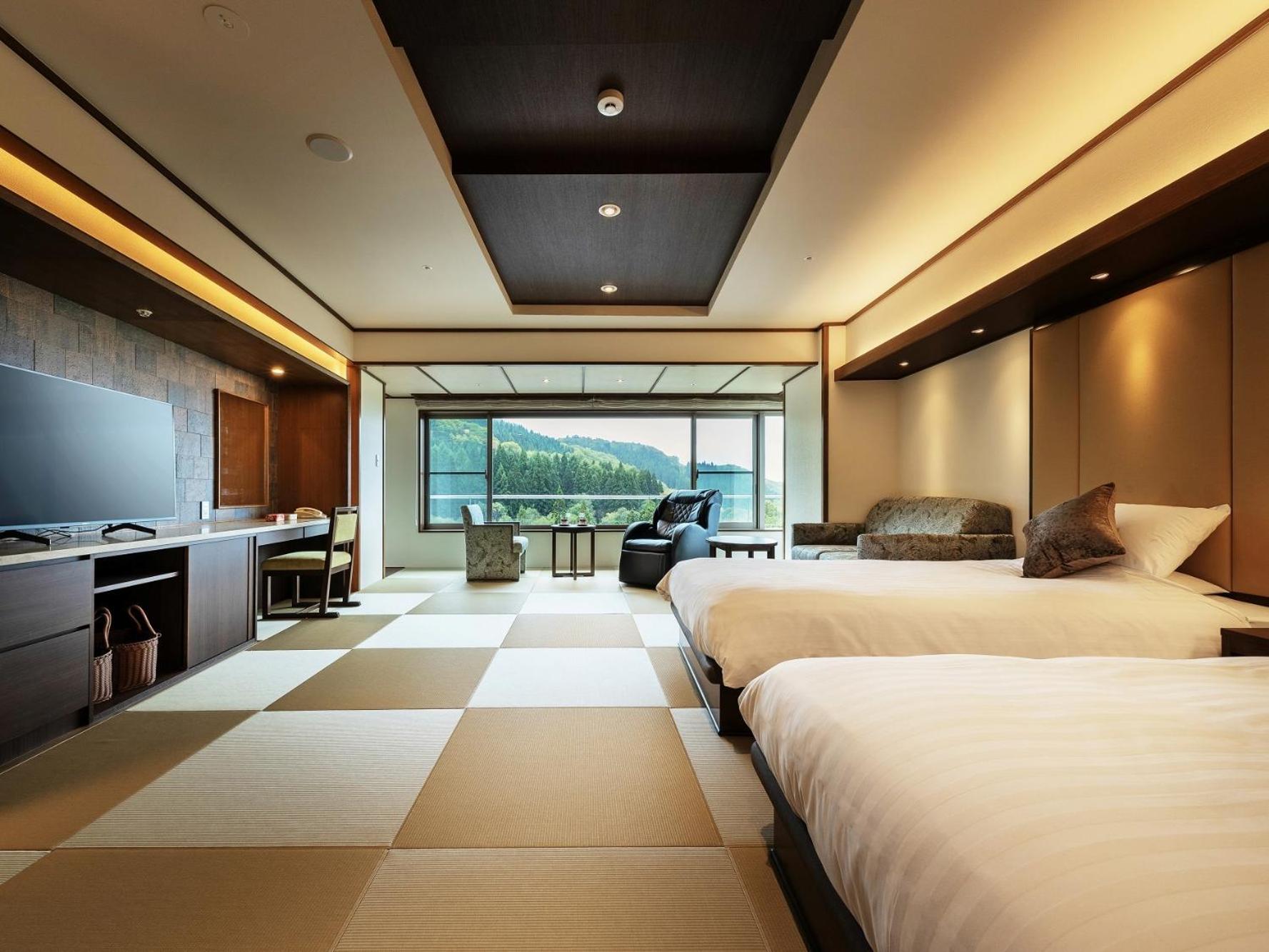 Japanese-Style Deluxe Twin Room