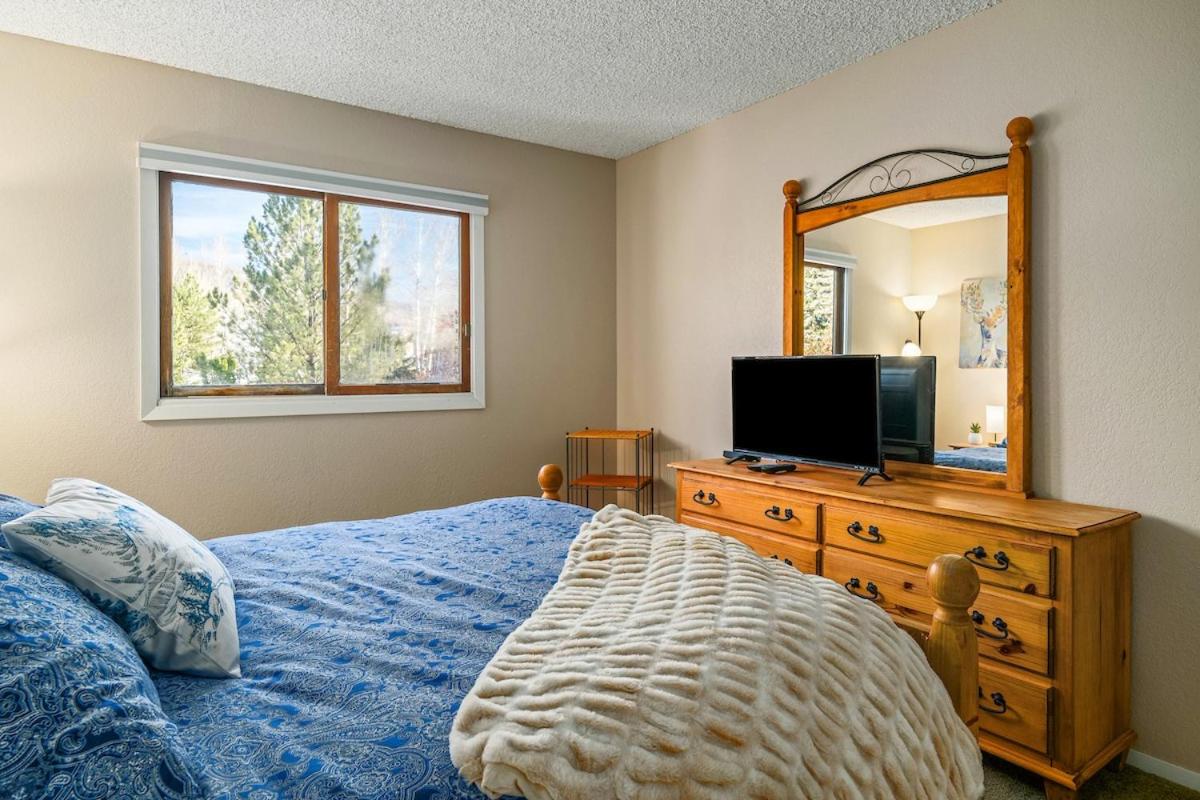 Two-Bedroom Apartment photo 1