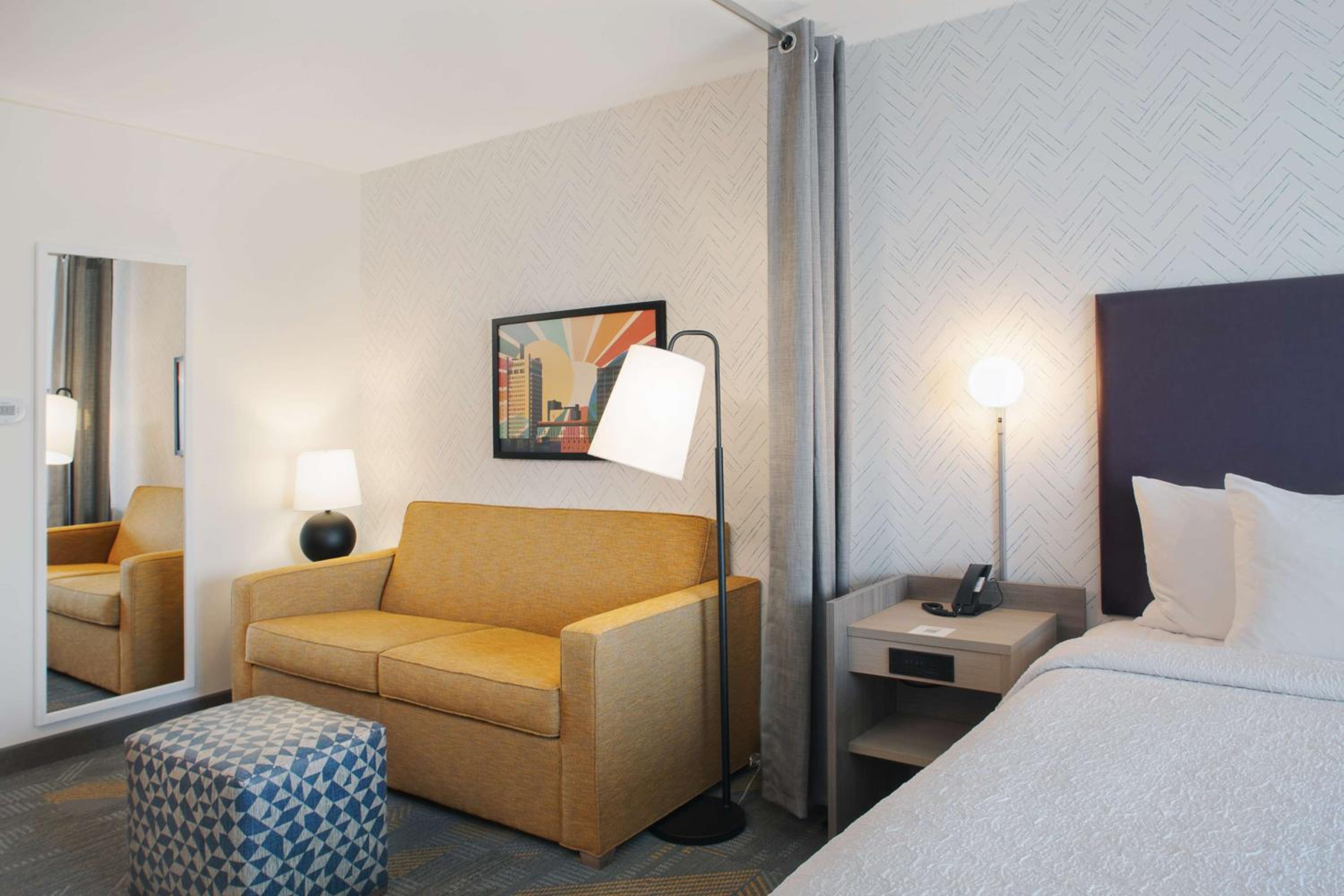 King Studio Suite