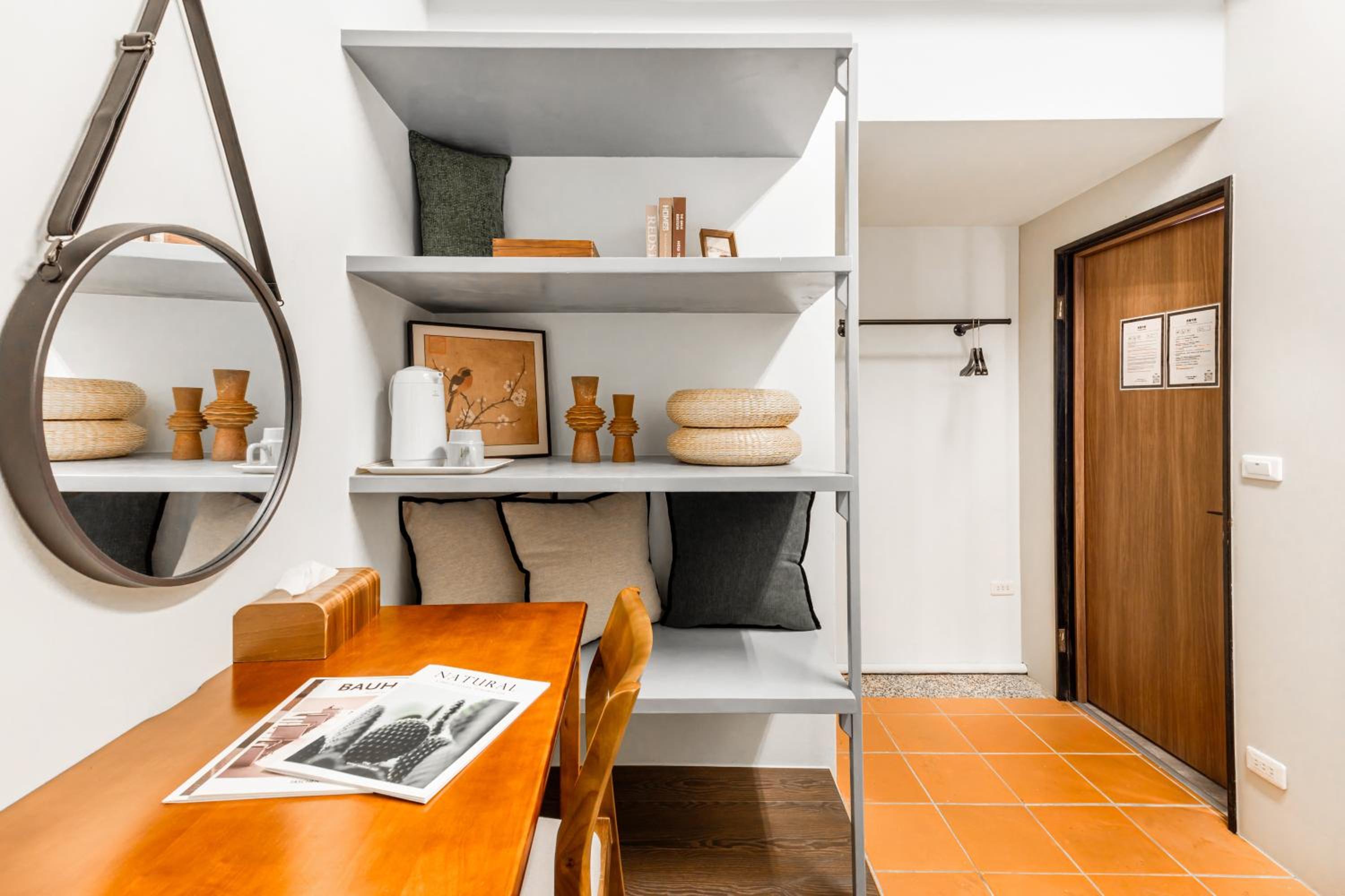 Single Room with Shared Toilet, photo 7