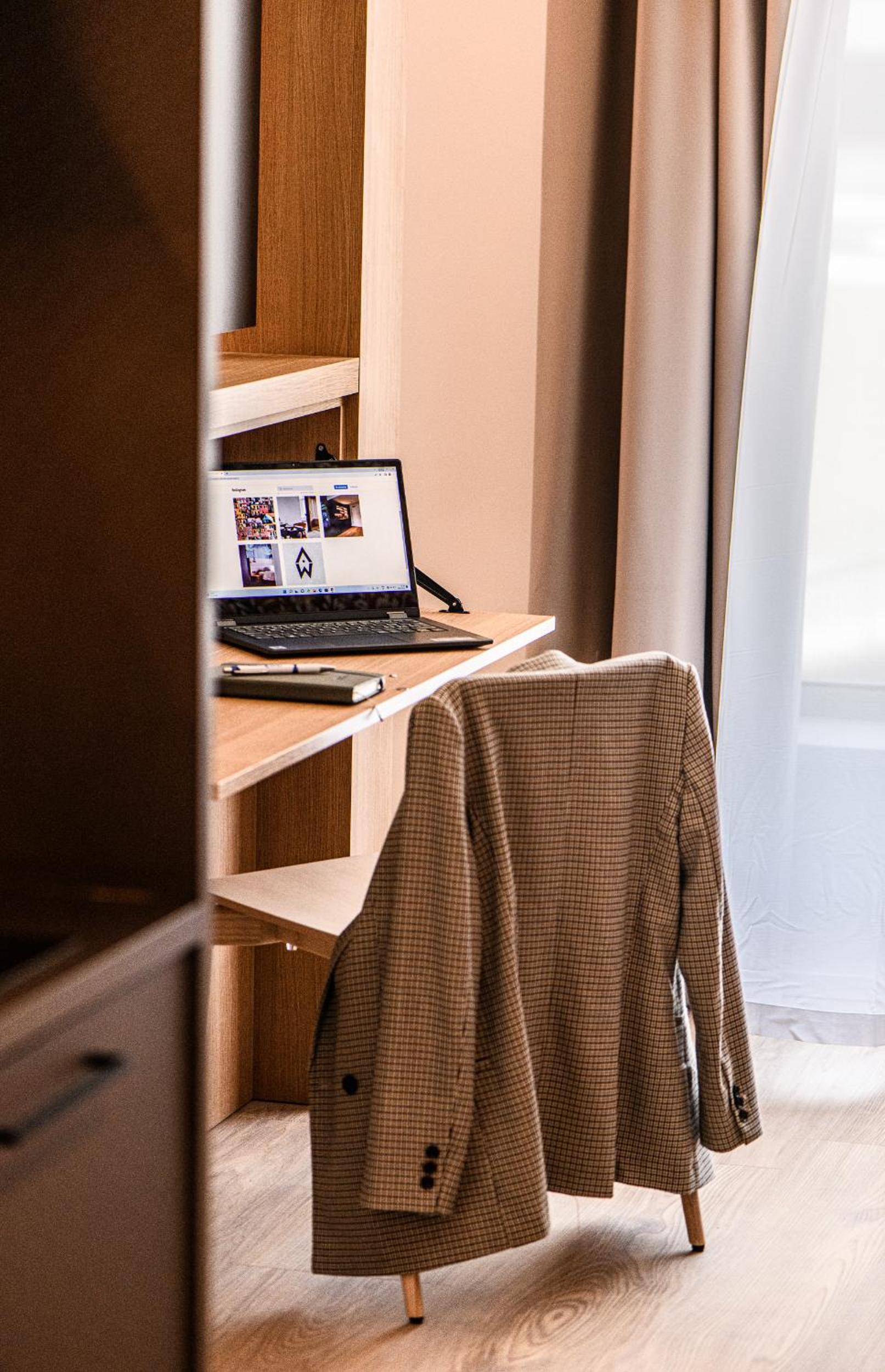 Apartment - Photo 2