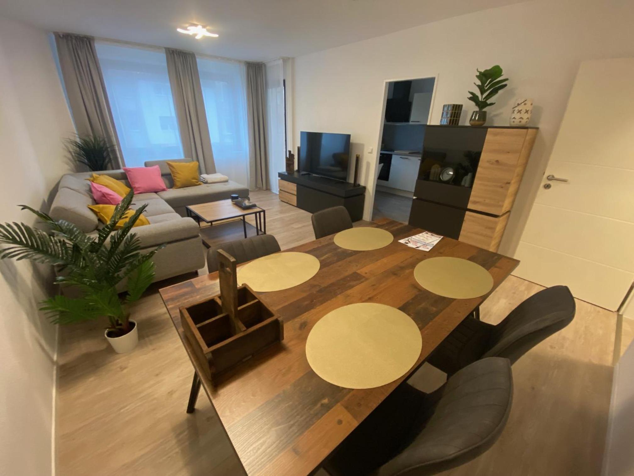 One-Bedroom Apartment with Balcony photo 1