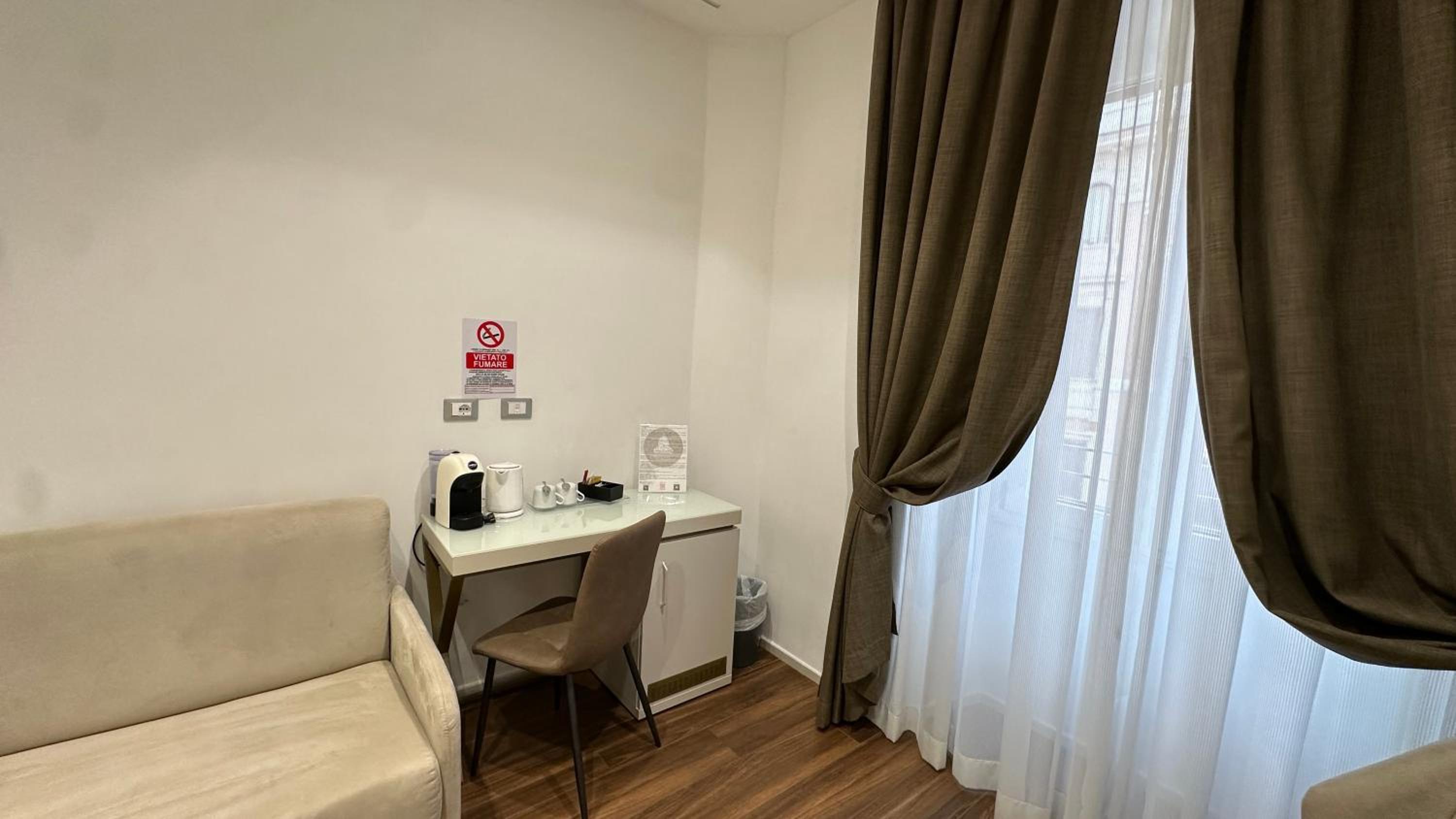 Comfort Triple Room with Shower photo 3