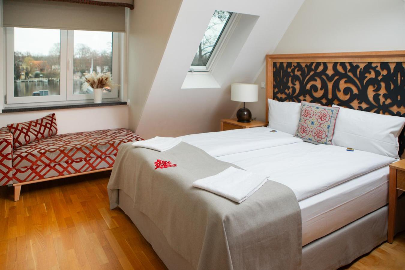 Deluxe Double Room with Sea View photo 1