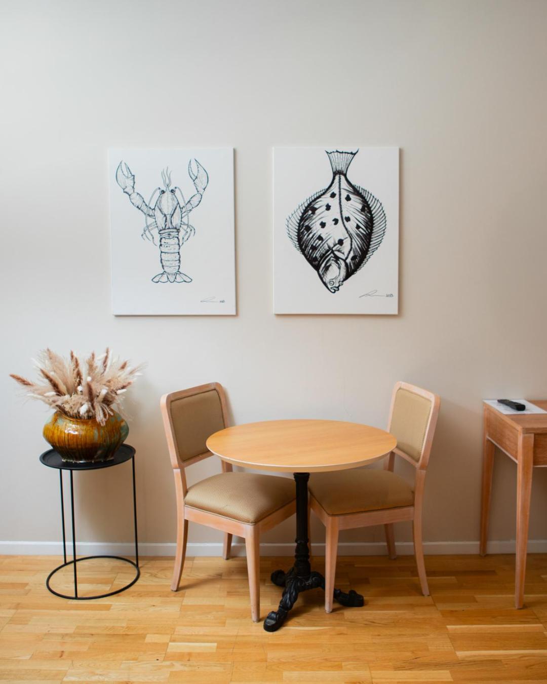 Family Room photo 2