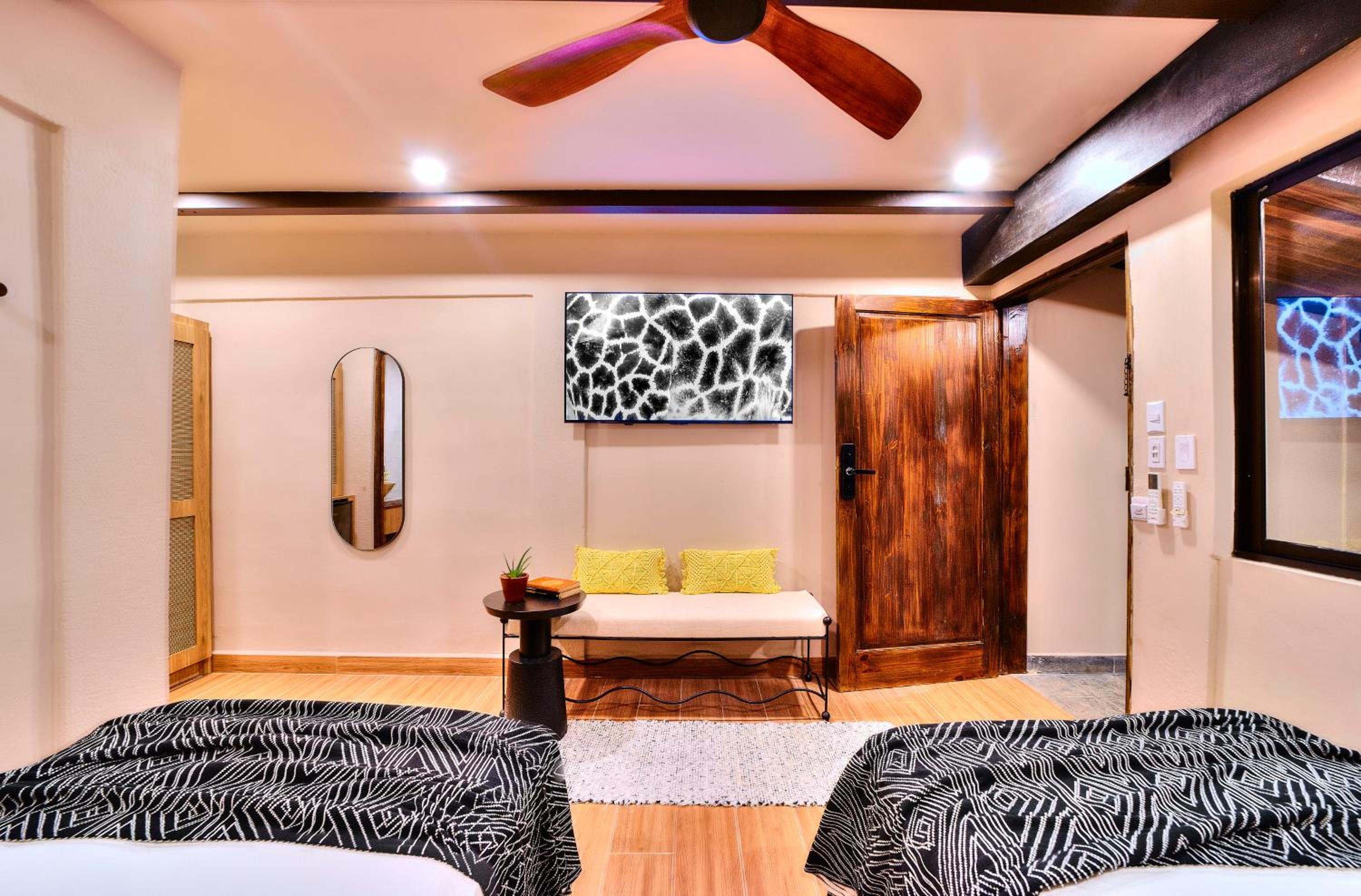 Superior Twin Room with Garden View