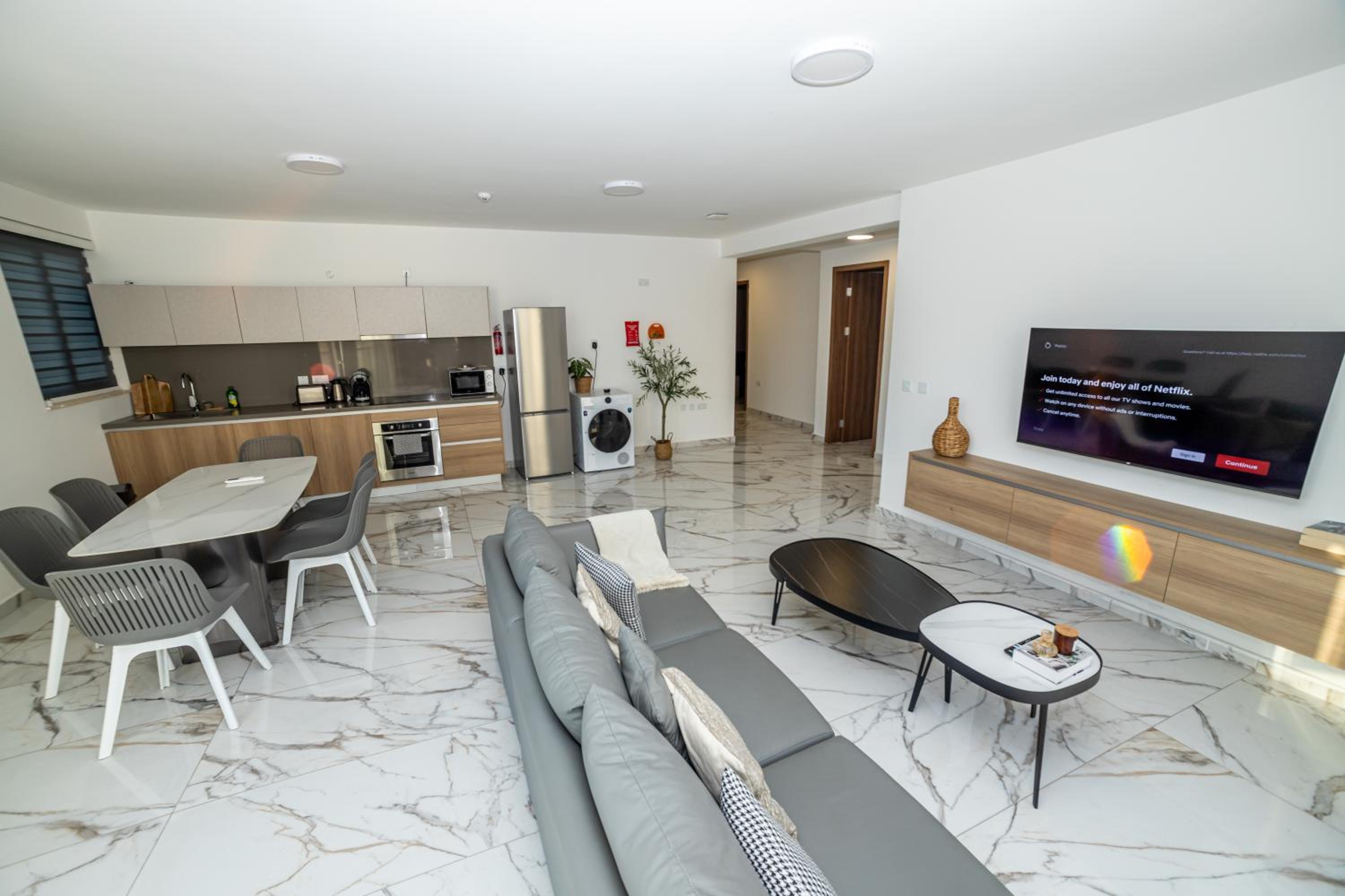 Superior Apartment with Balcony