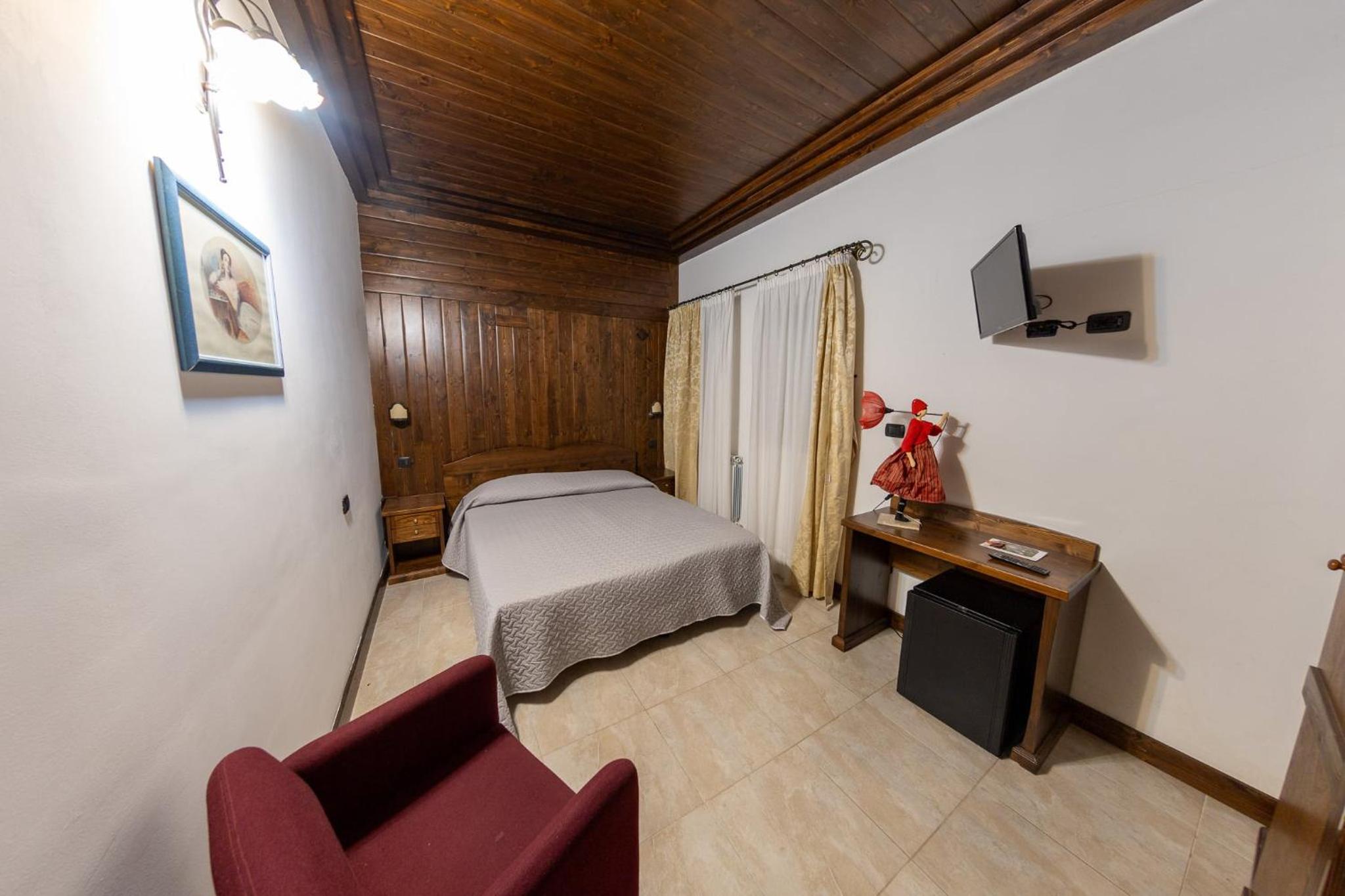 Economy Double or Twin Room