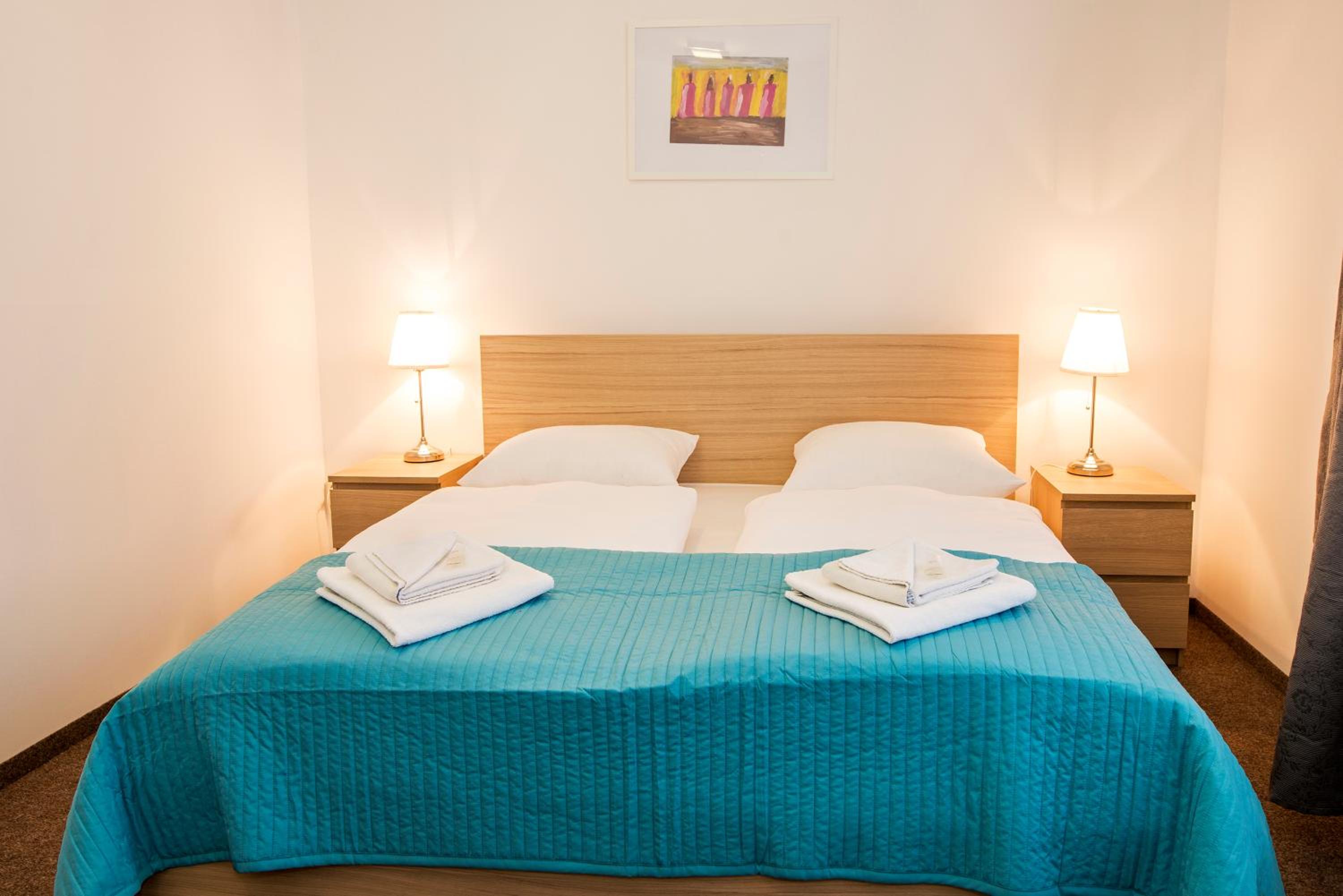 Double Room - Photo 6