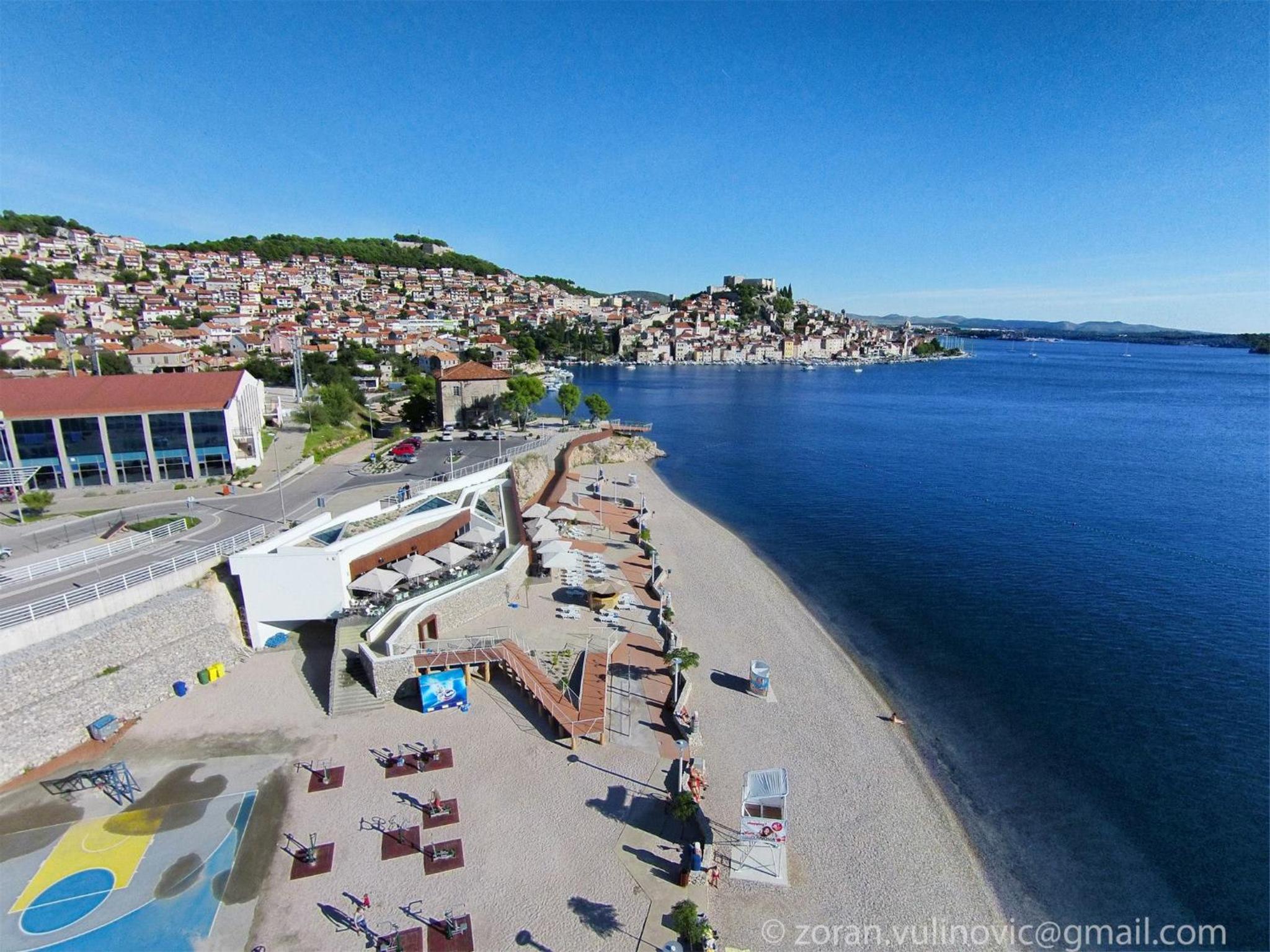 Apartment with Sea View - Photo 31