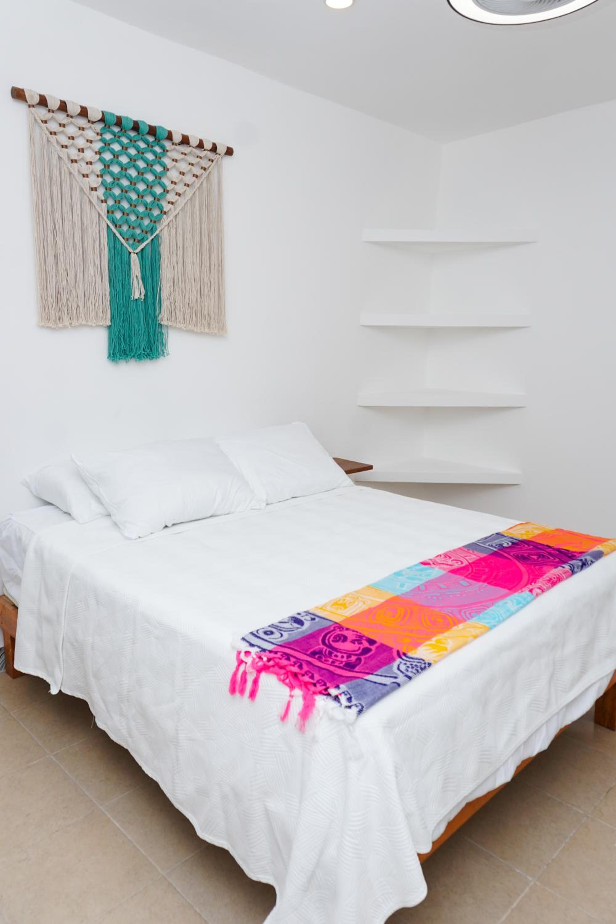 Double Room - Photo 17