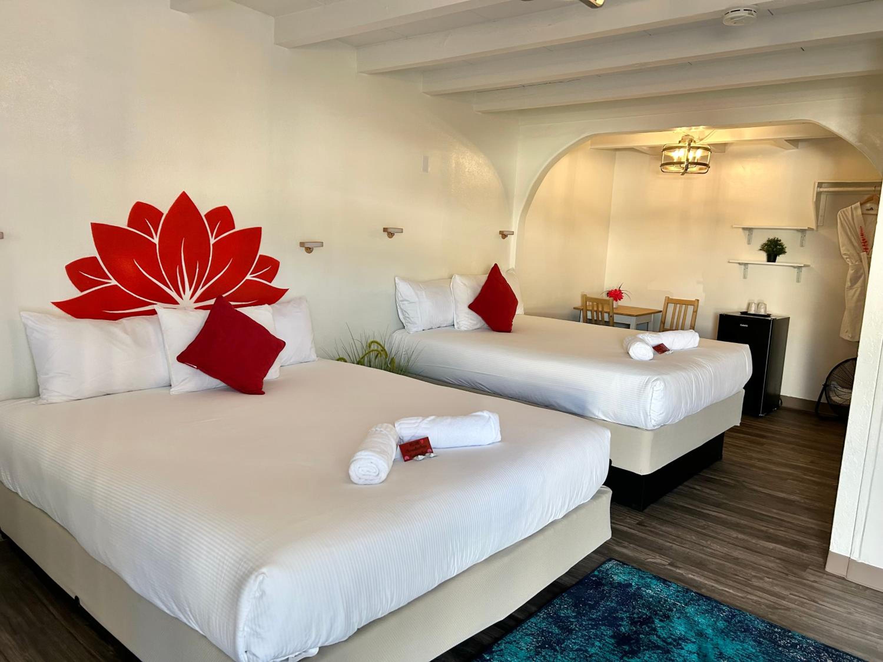 Deluxe Double Room with Extra Bed
