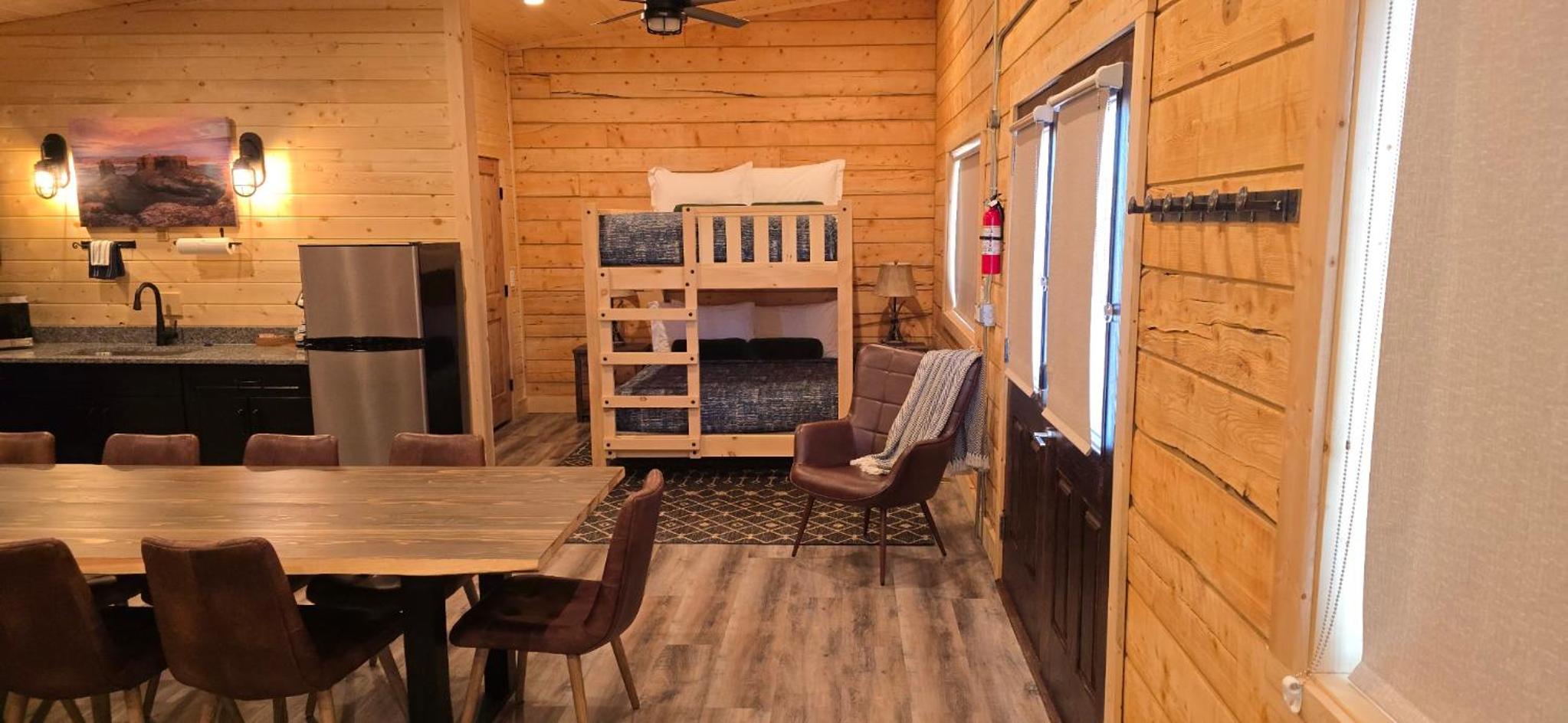 One-Bedroom House - Photo 8