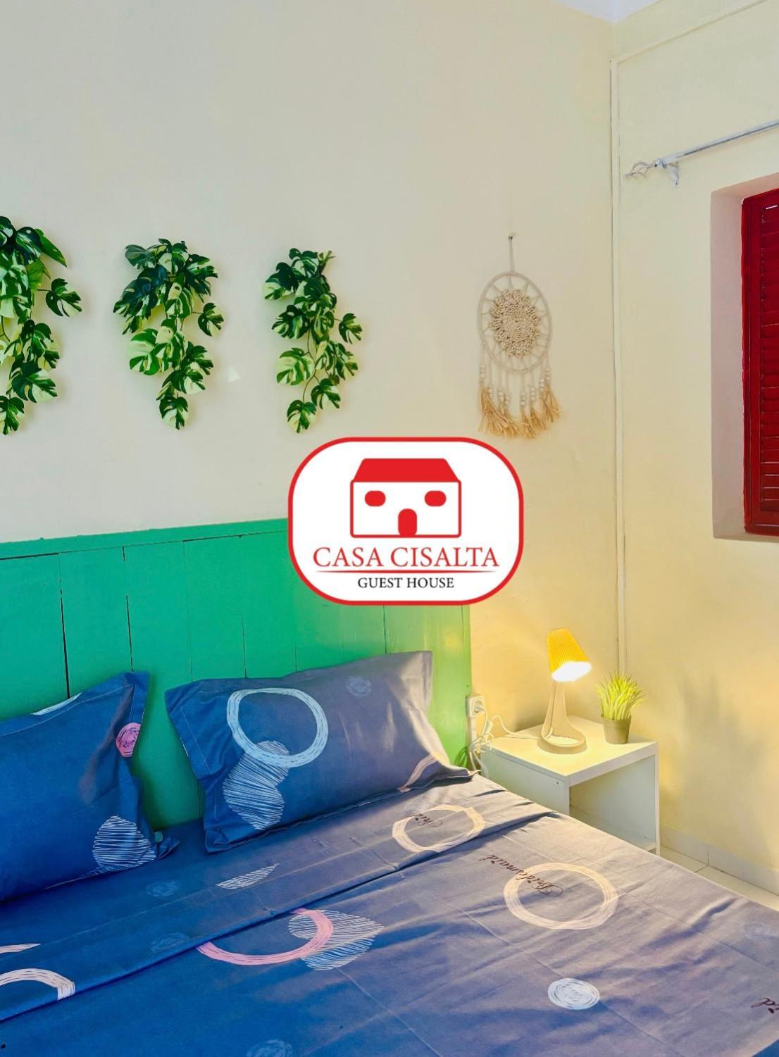 Single Bed in Dormitory Room photo 1