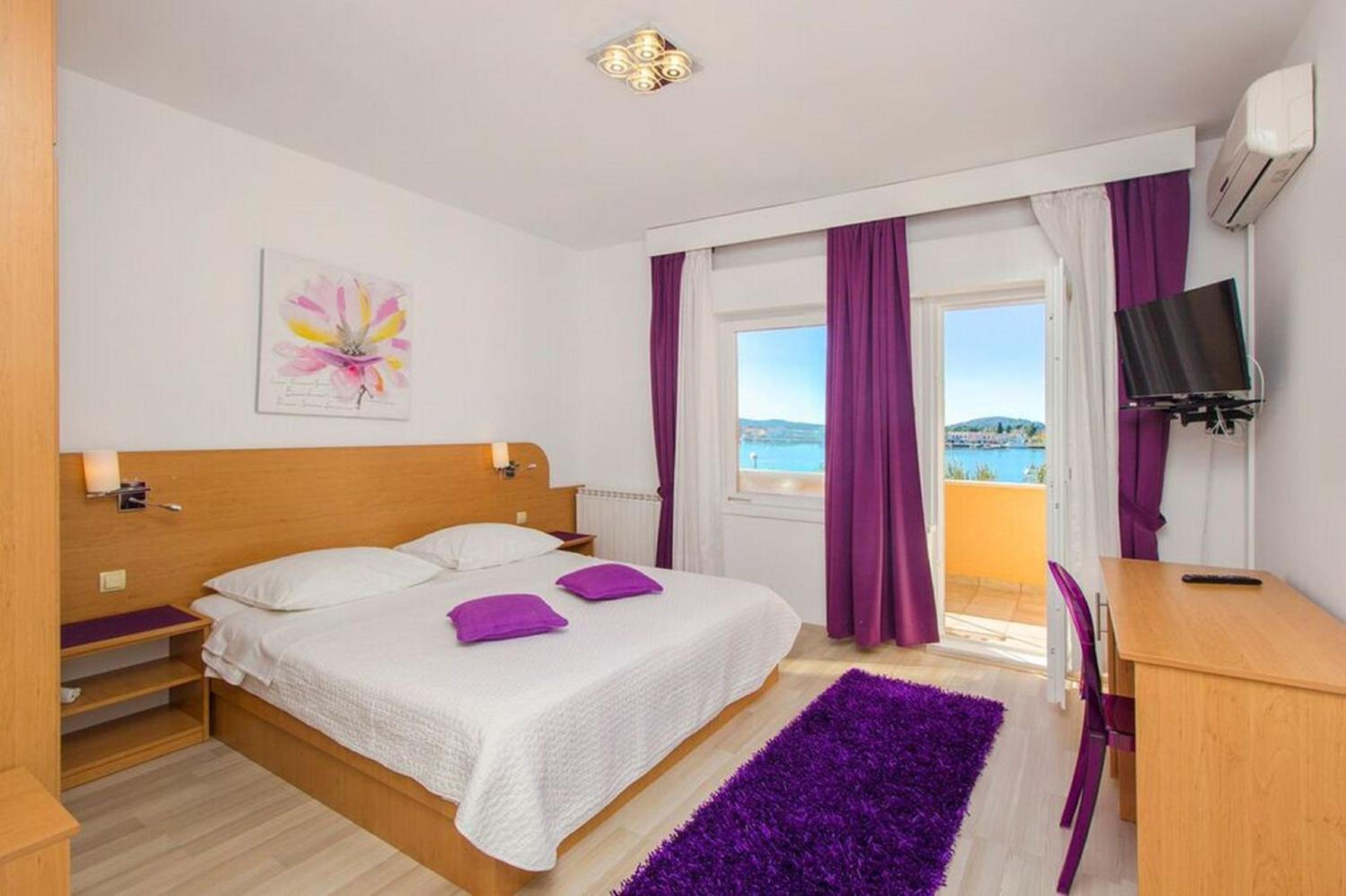 Studio with Balcony and Sea View - Photo 1