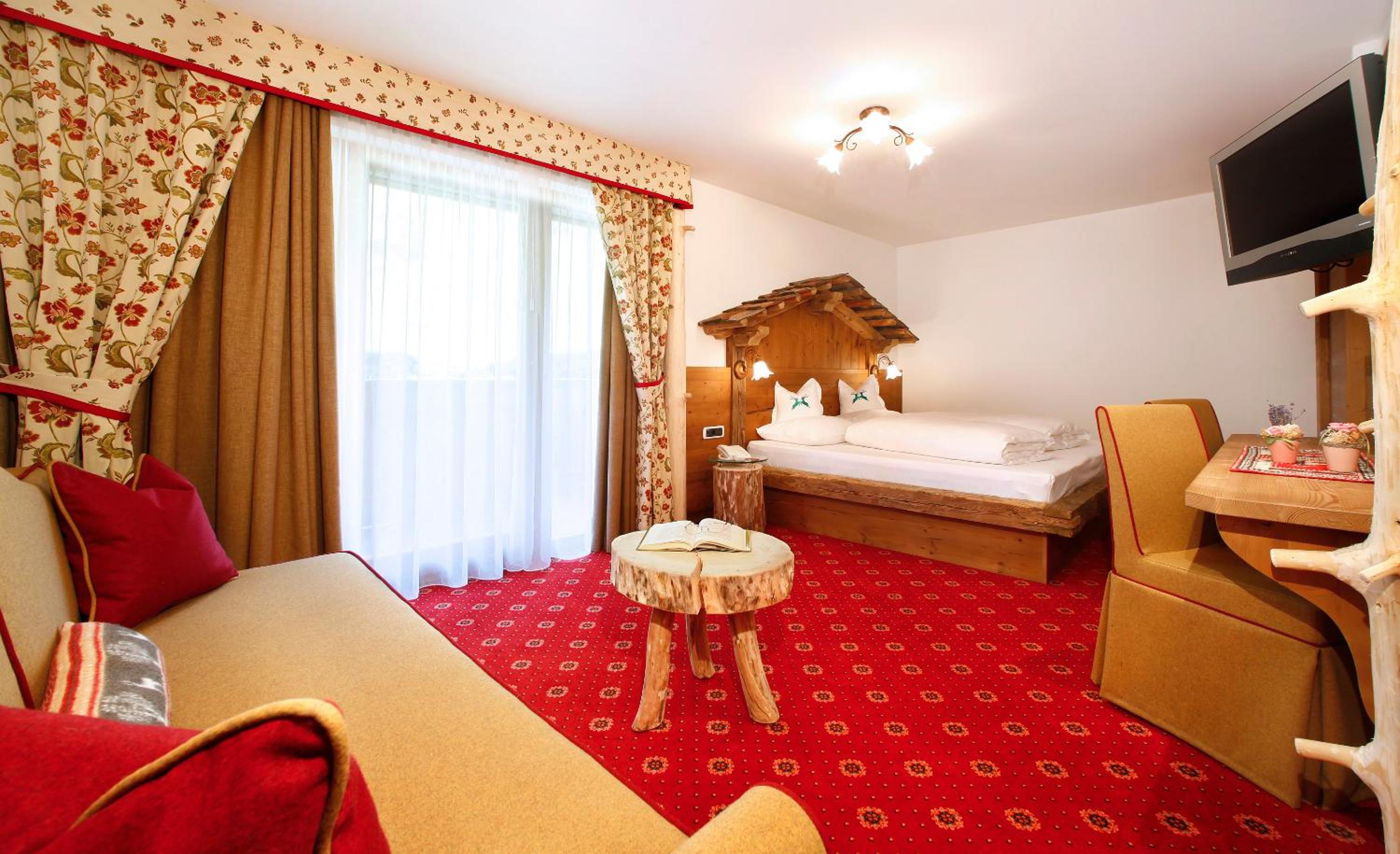 Superior Double Room - Photo 1