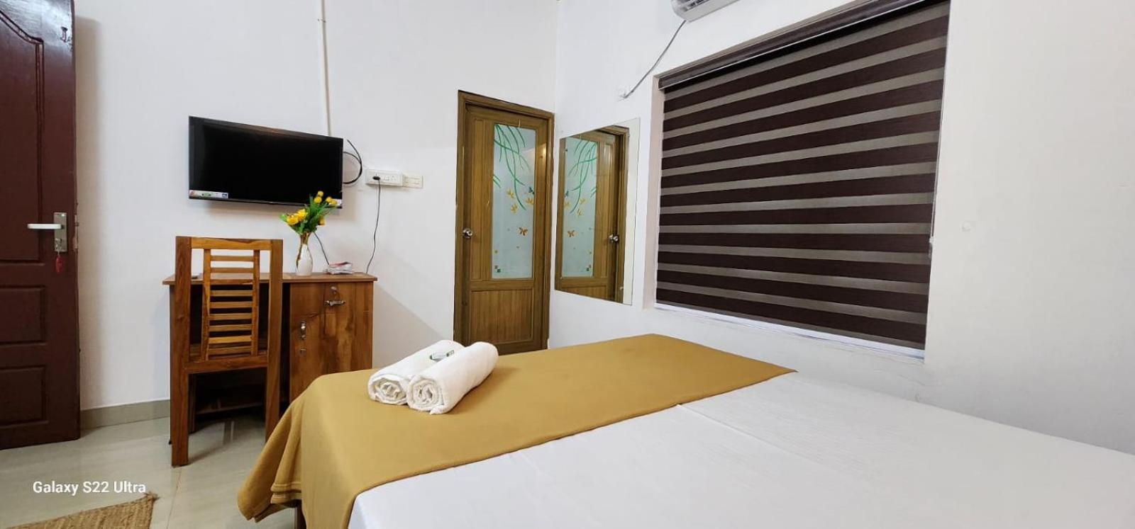 Economy Double Room photo 1