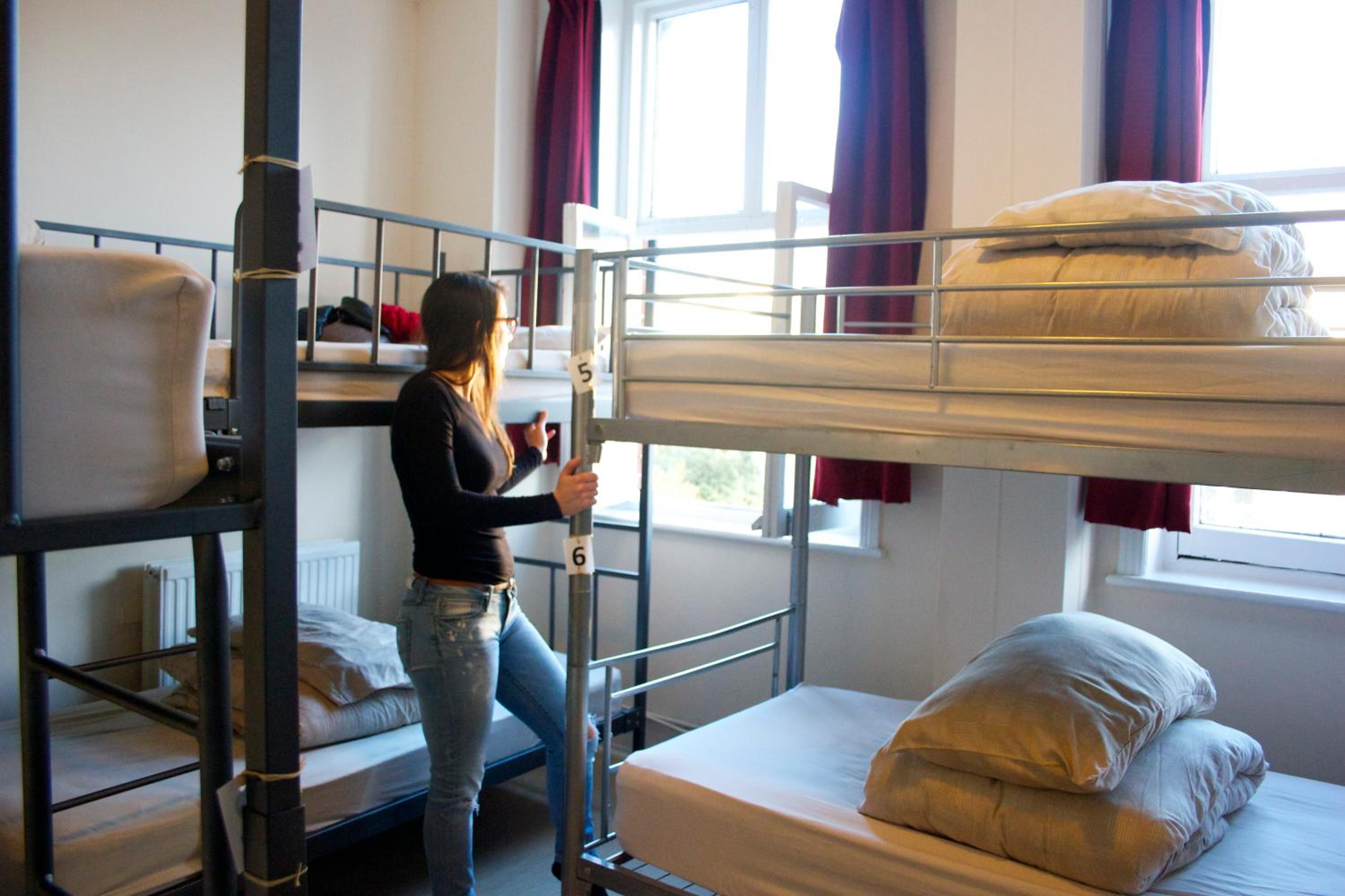 Bed in 6-Bed Mixed Dormitory Room photo 1