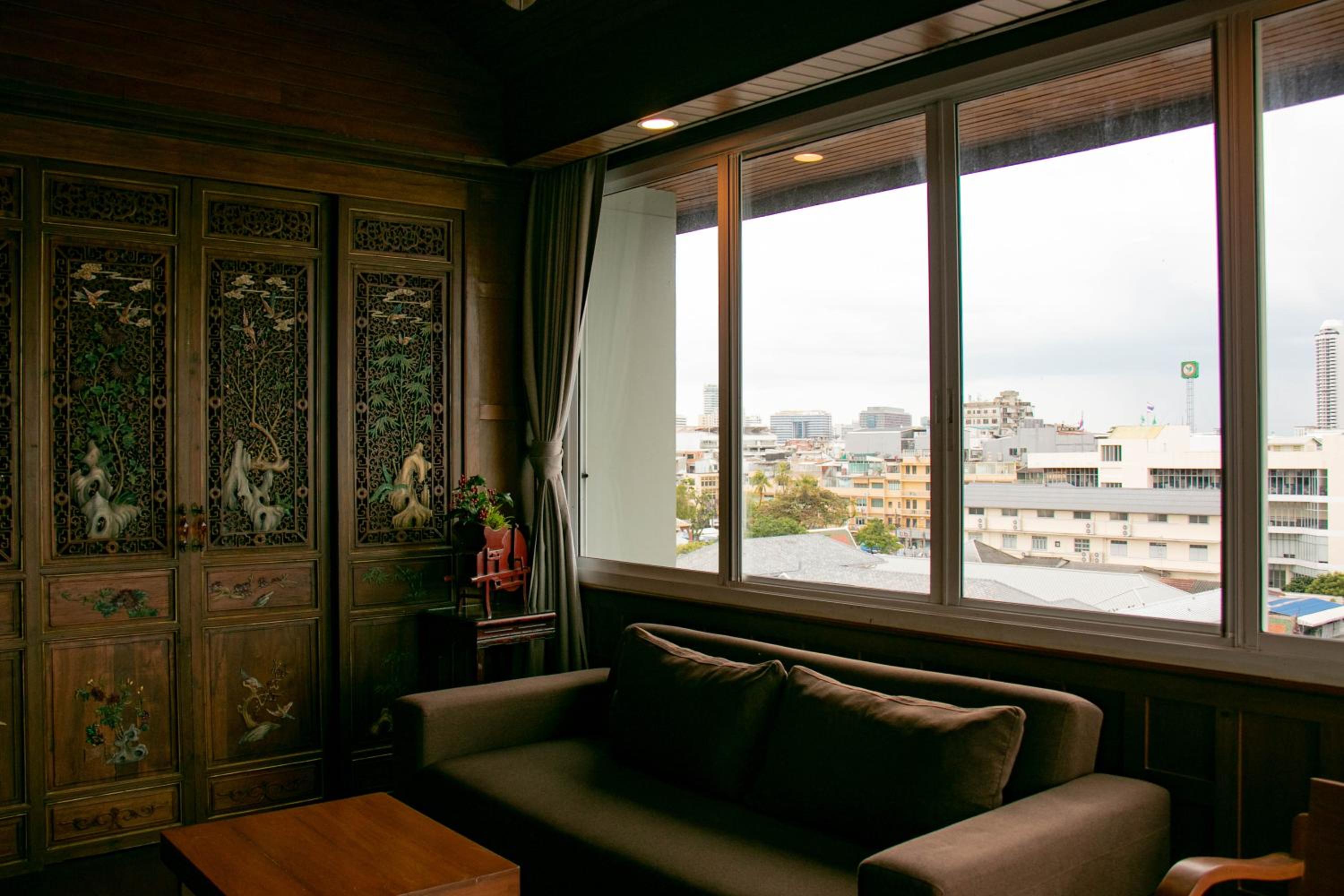 Ruen Lamphu Suite (Second Building) photo 1