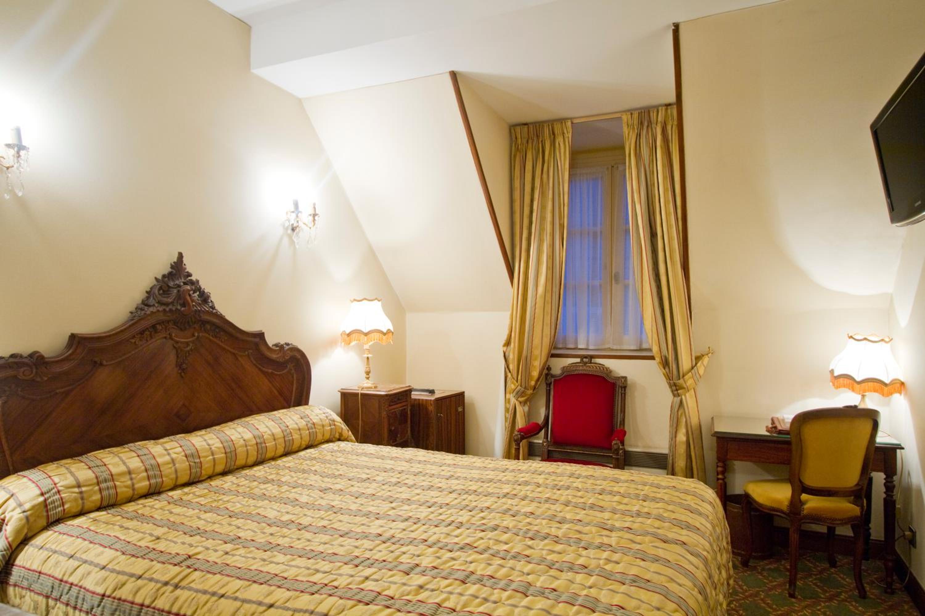 Bourgogne Room photo 2