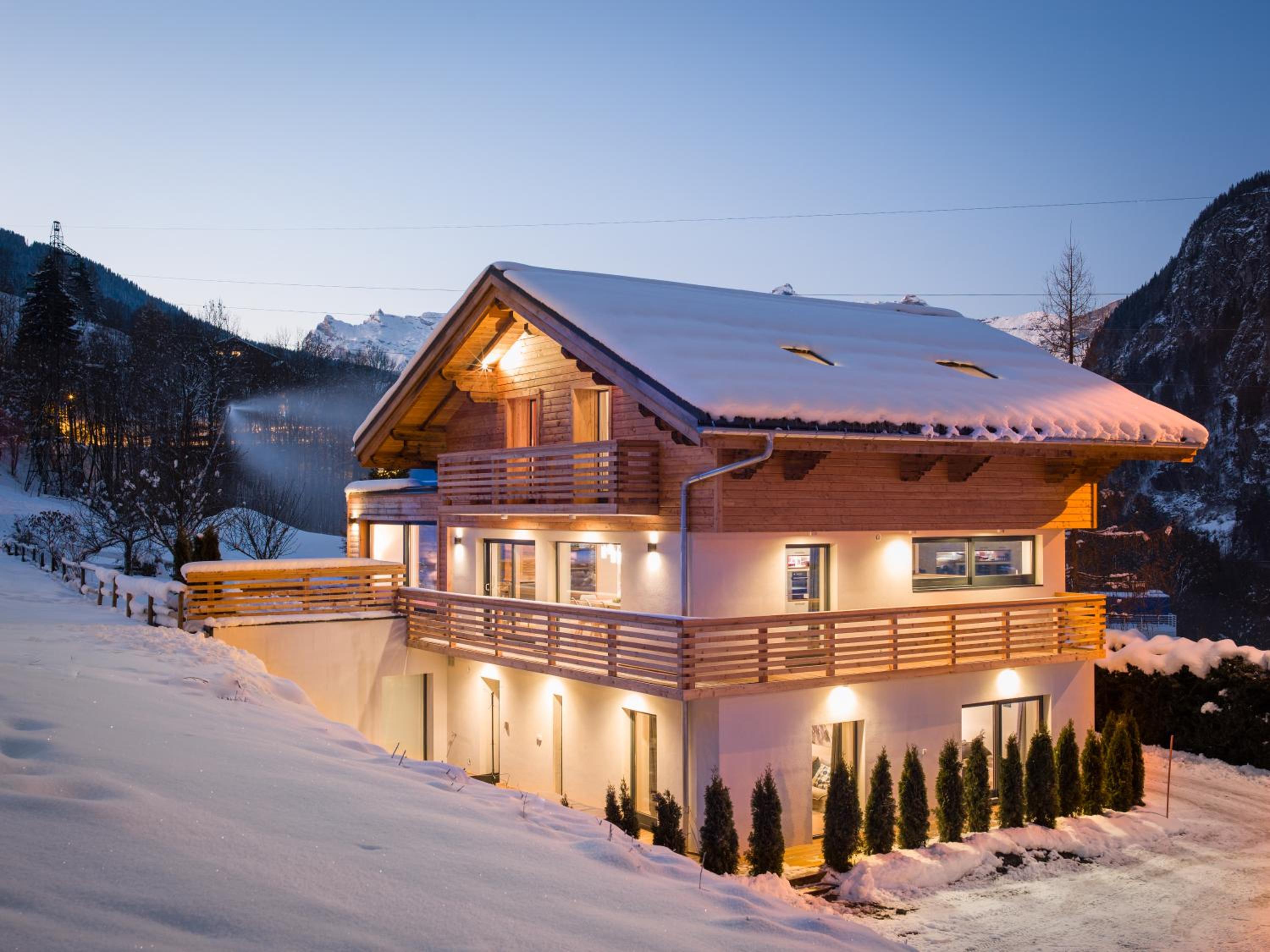 Seven Bedroom Chalet photo 2