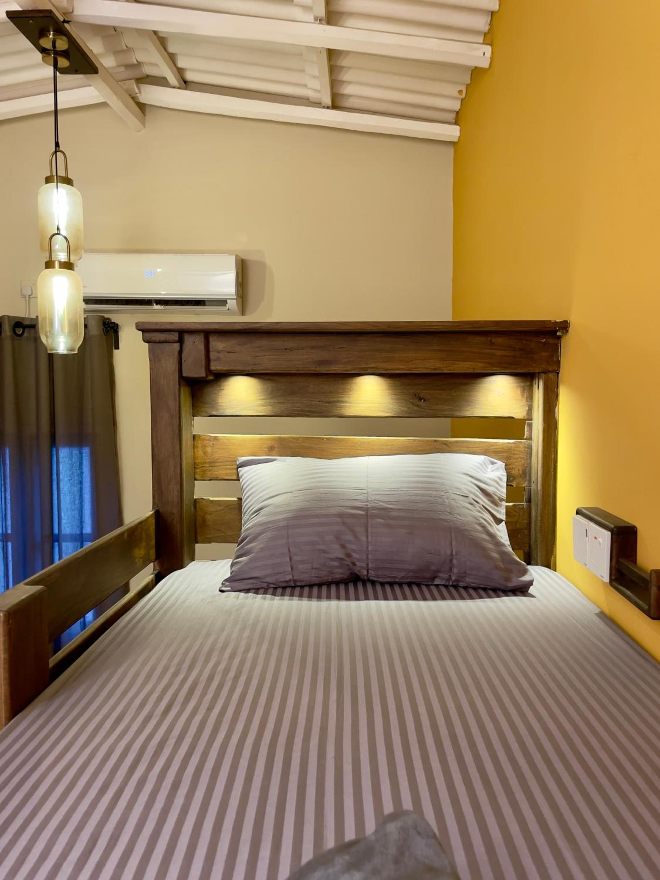 Bed in 4-Bed Mixed Dormitory Room