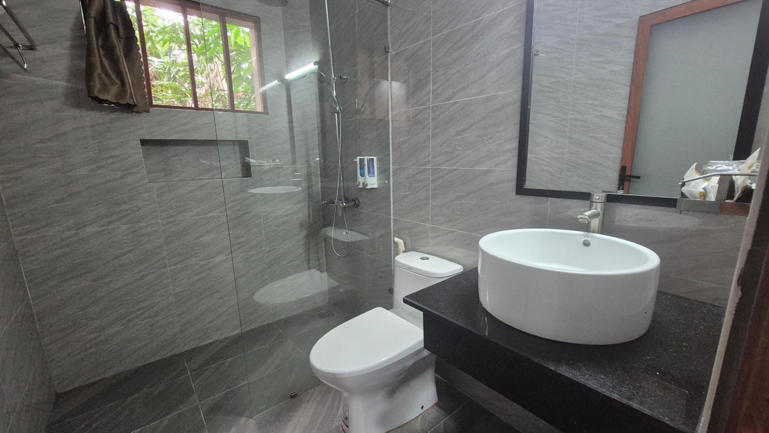 Quadruple Room with Bathroom - Photo 7