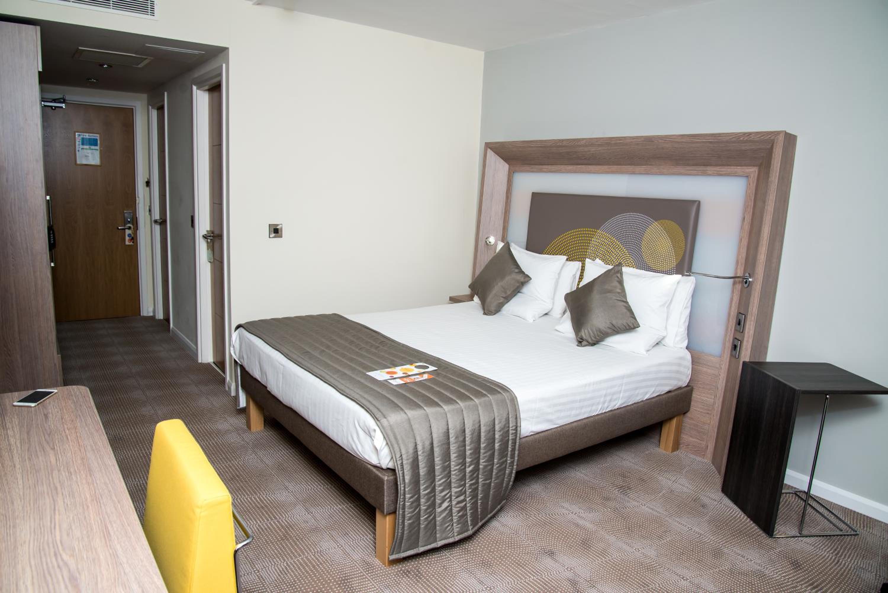 Superior Queen Room - Photo 9