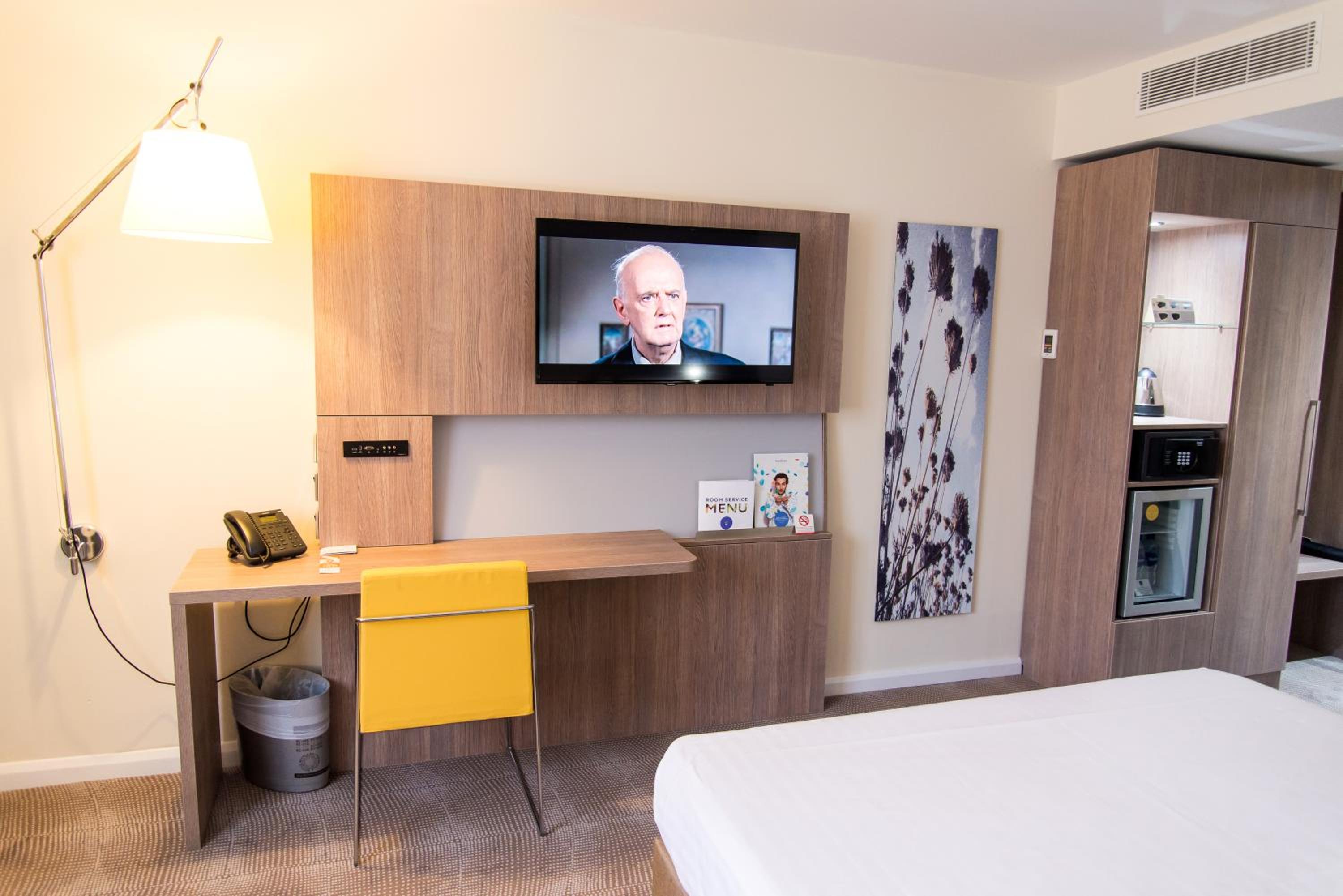 Superior Queen Room - Photo 6