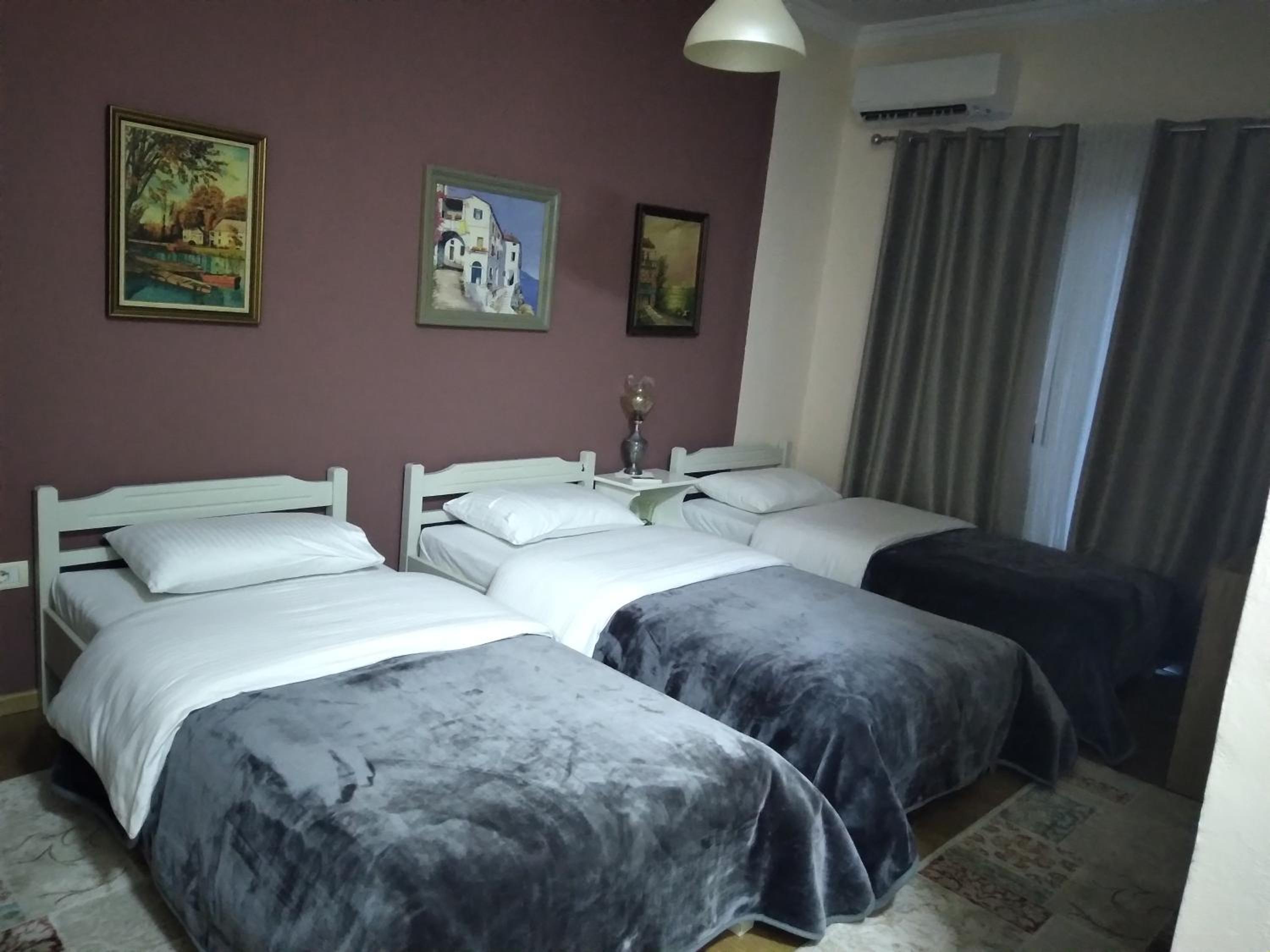 Basic Triple Room