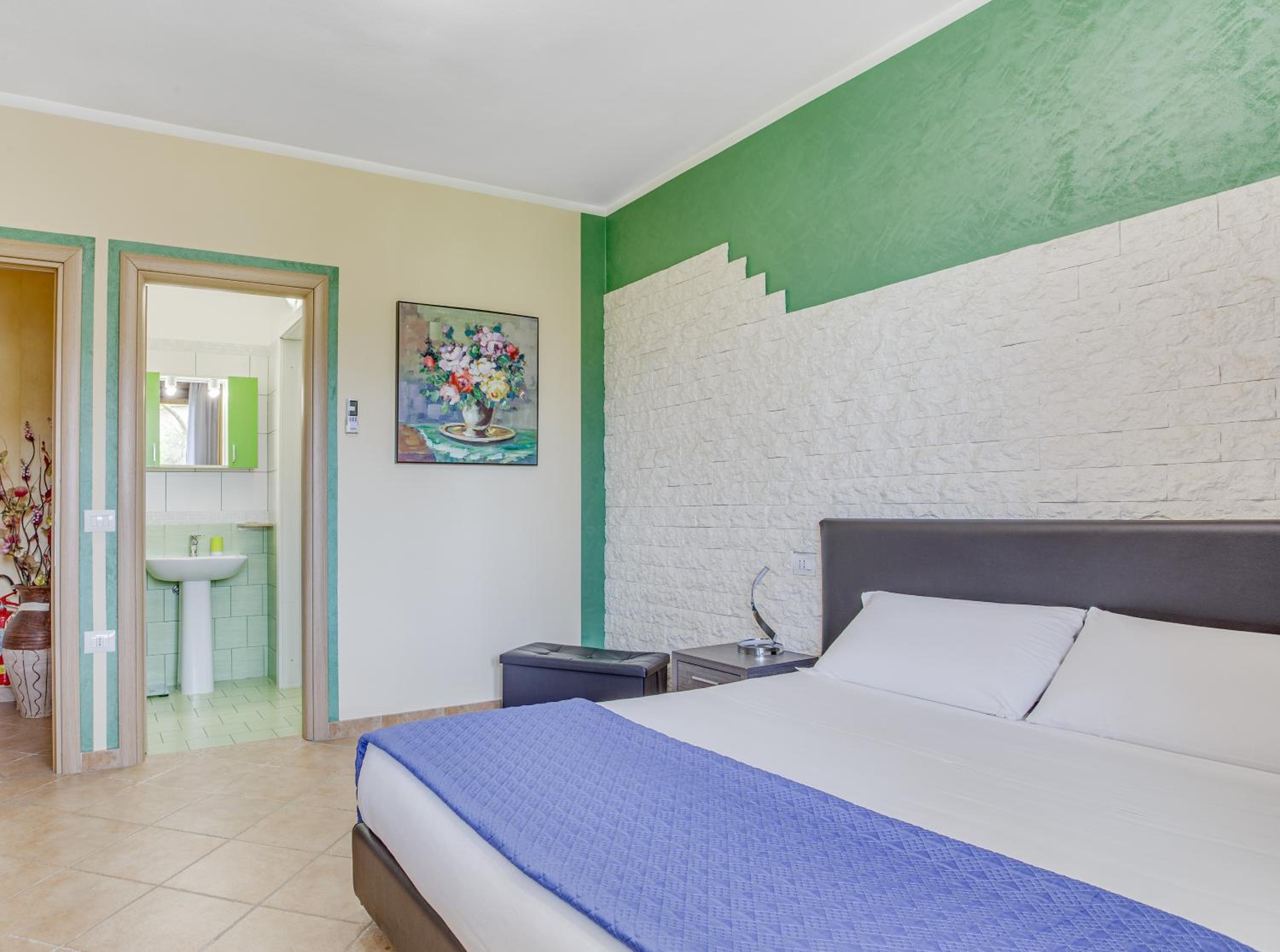 Double Room with Private Bathroom