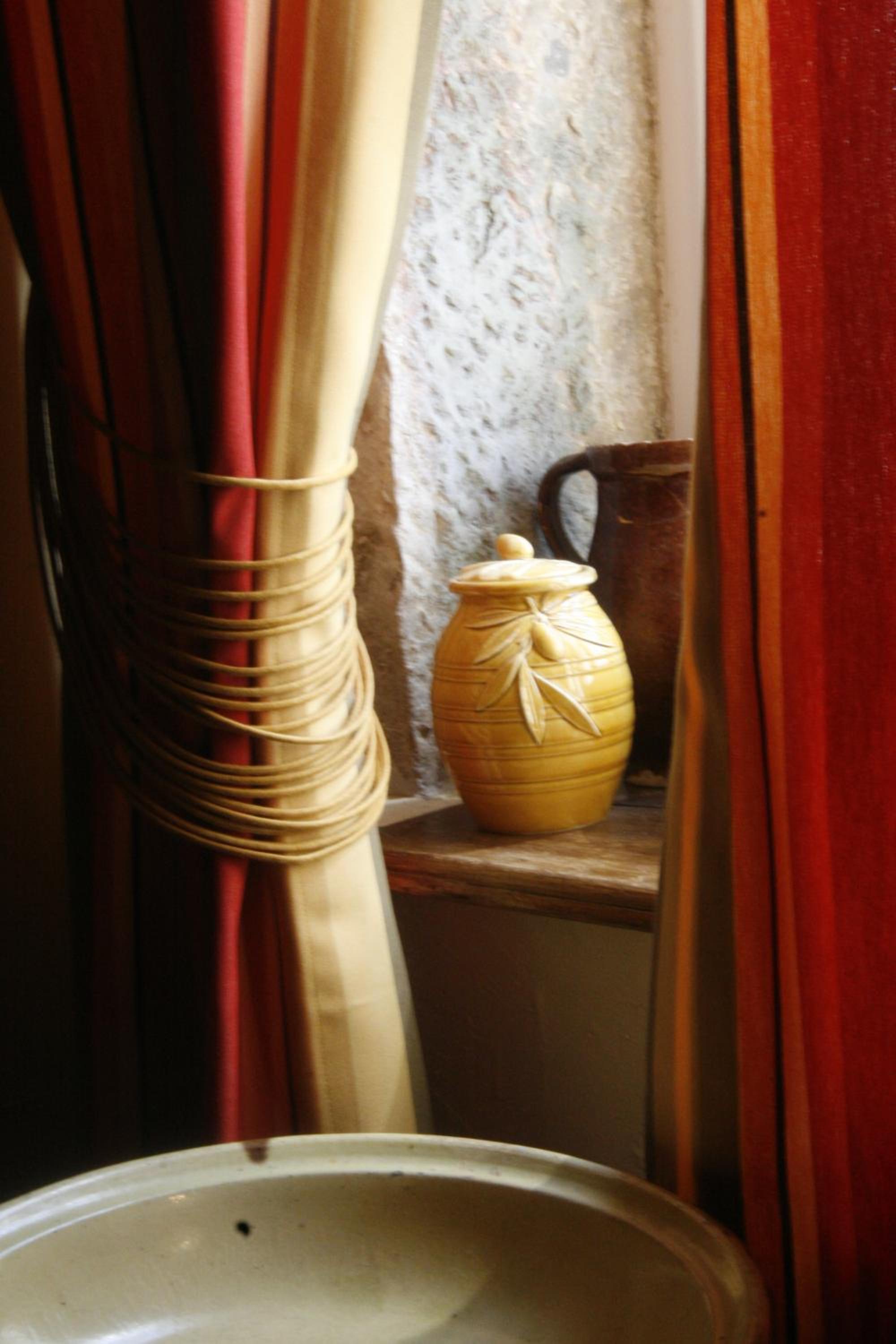 Double Room - Photo 6