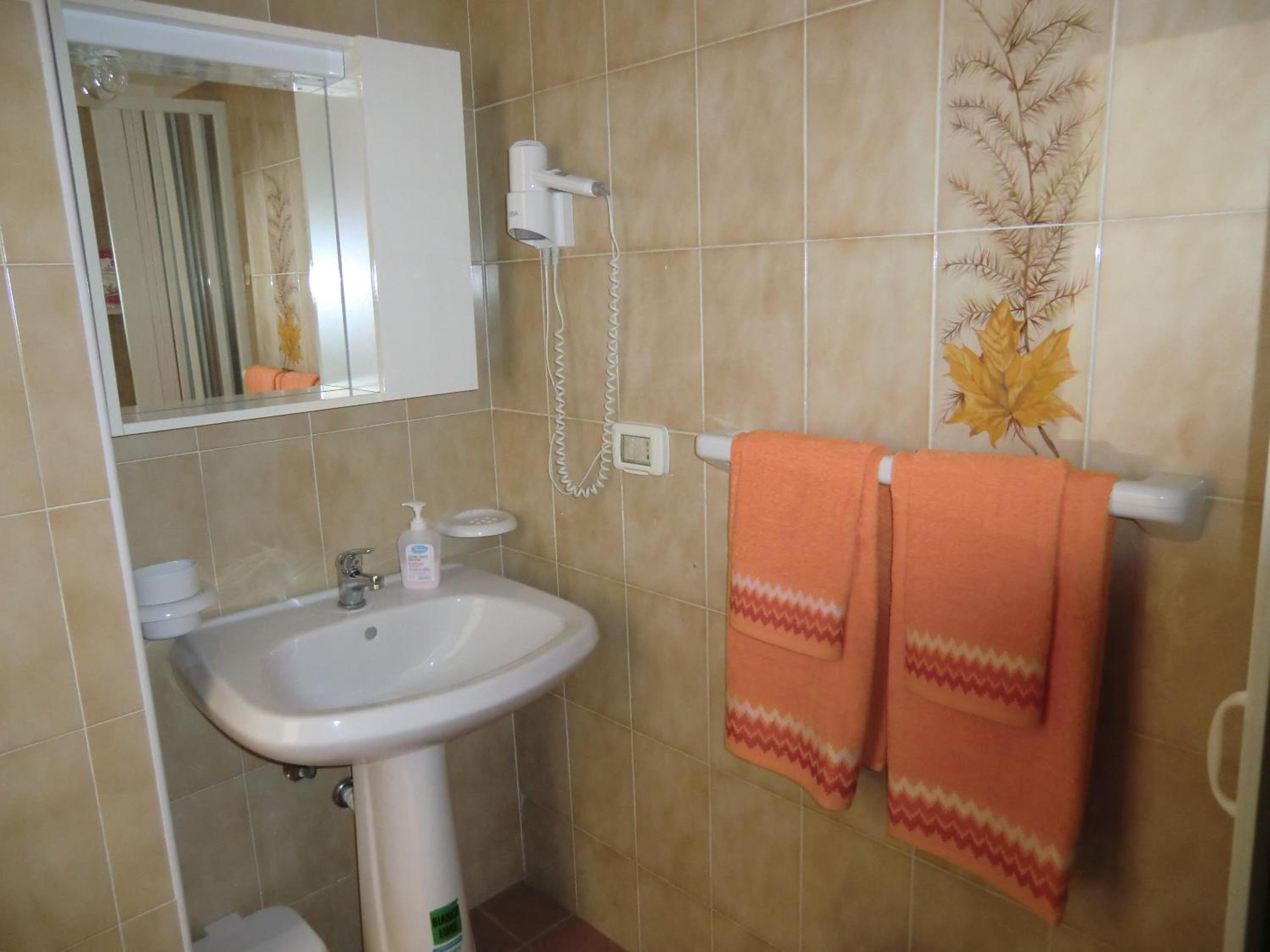 Family Room With Lateral Sea View photo 3