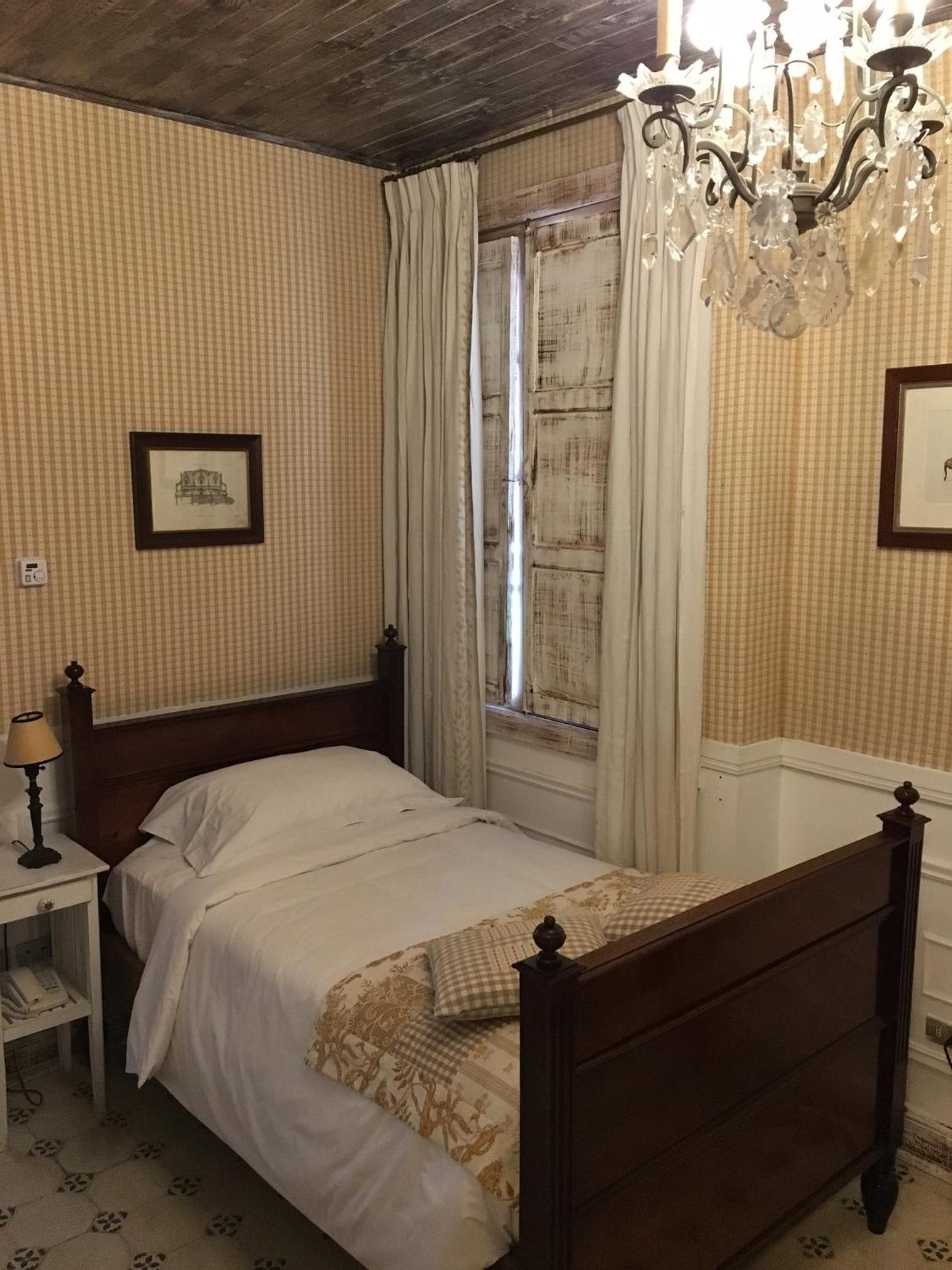 Standard Single Room photo 2