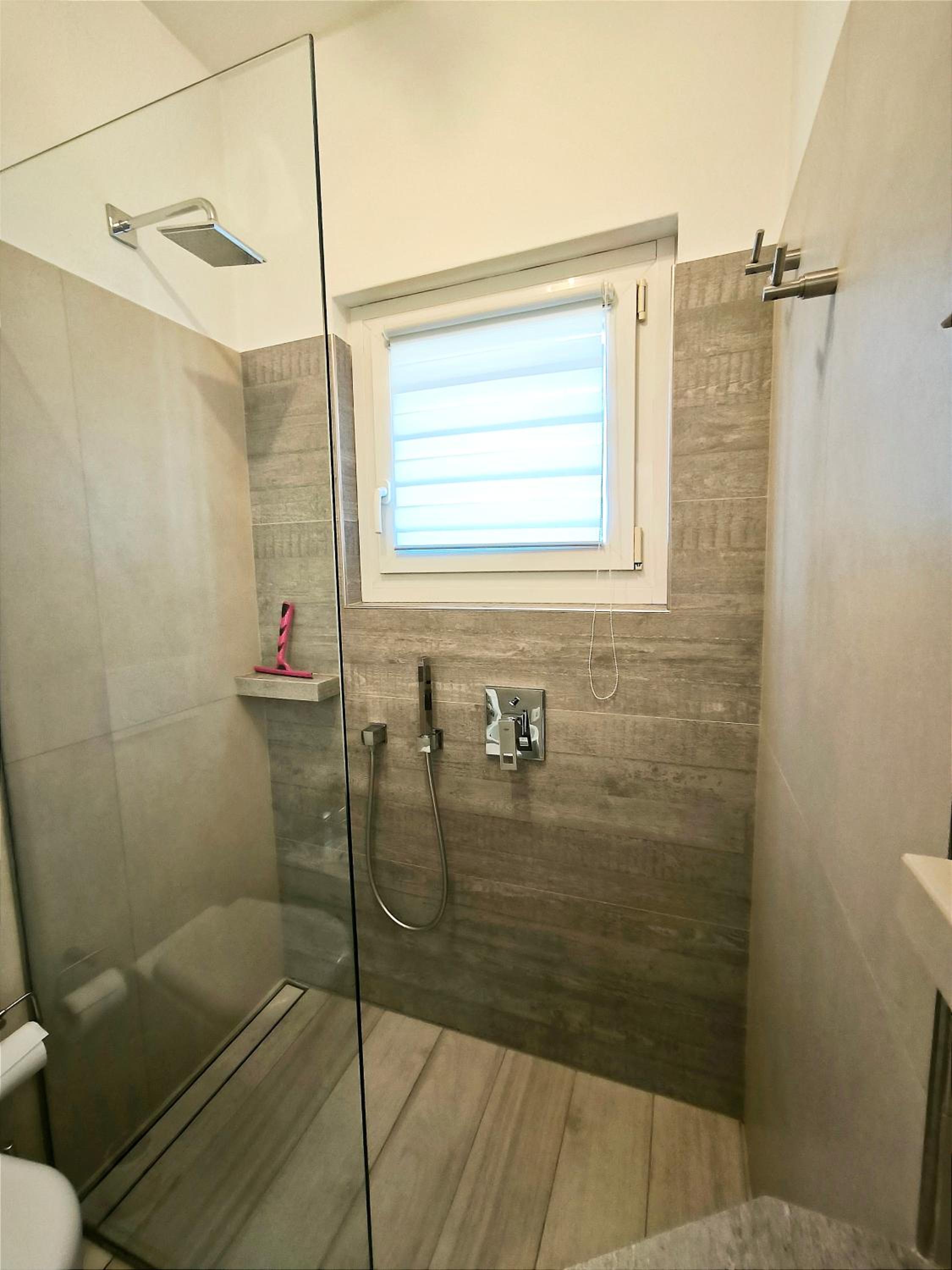 One-Bedroom House photo 3