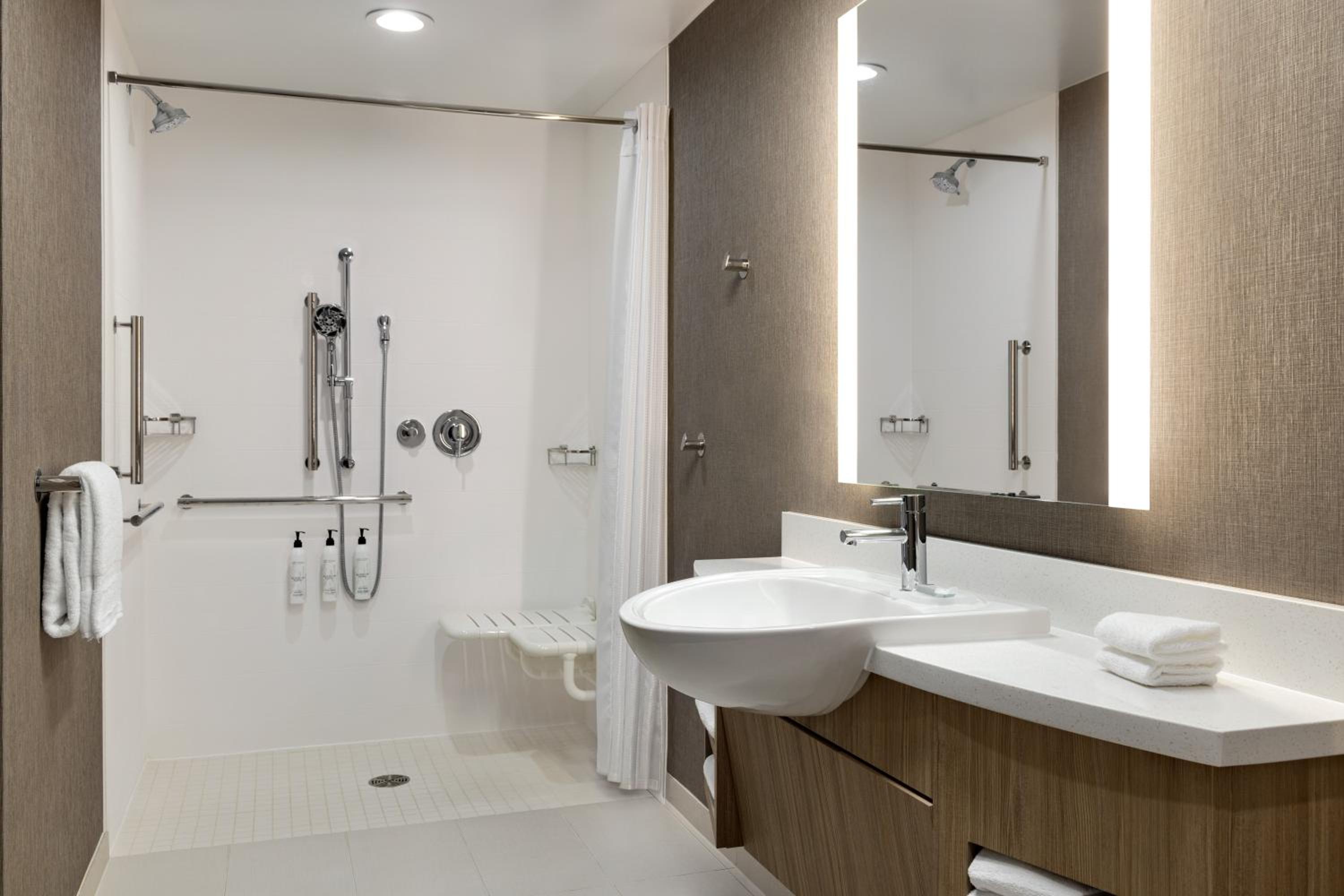 King Suite with Roll-In Shower- Mobility Accessible 
