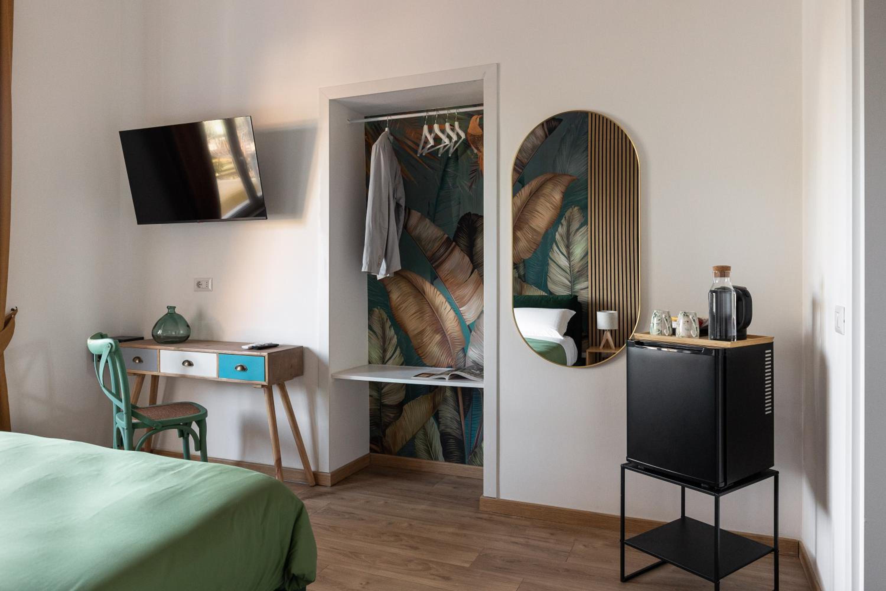 Deluxe Room - Photo 3