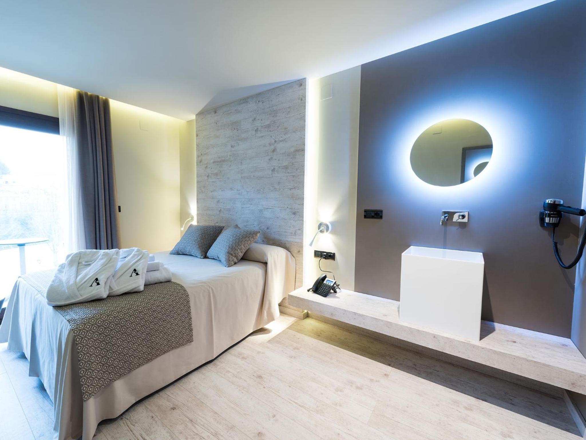 Queen Room photo 3