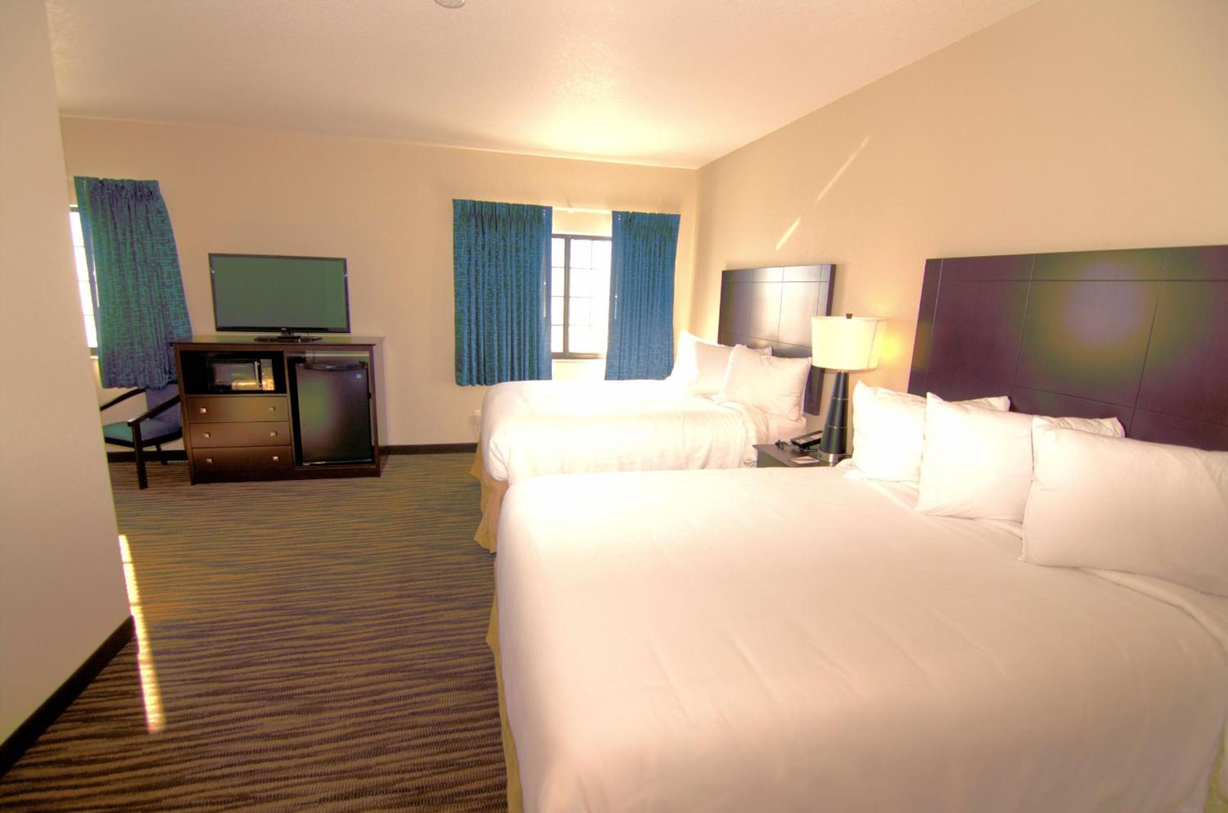 Deluxe Queen Room photo 1