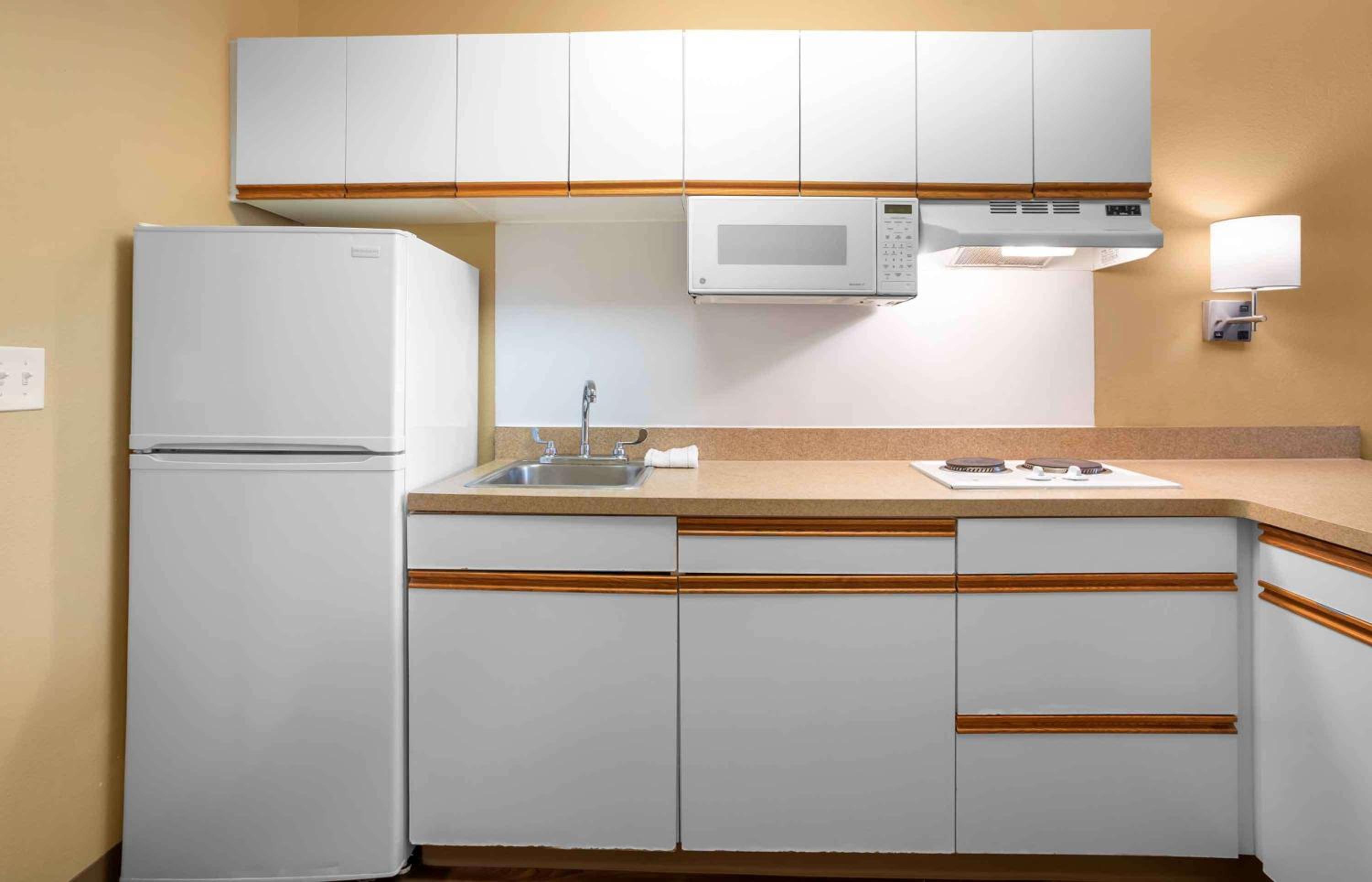 Studio with Two Double Beds - Non-Smoking - Photo 1