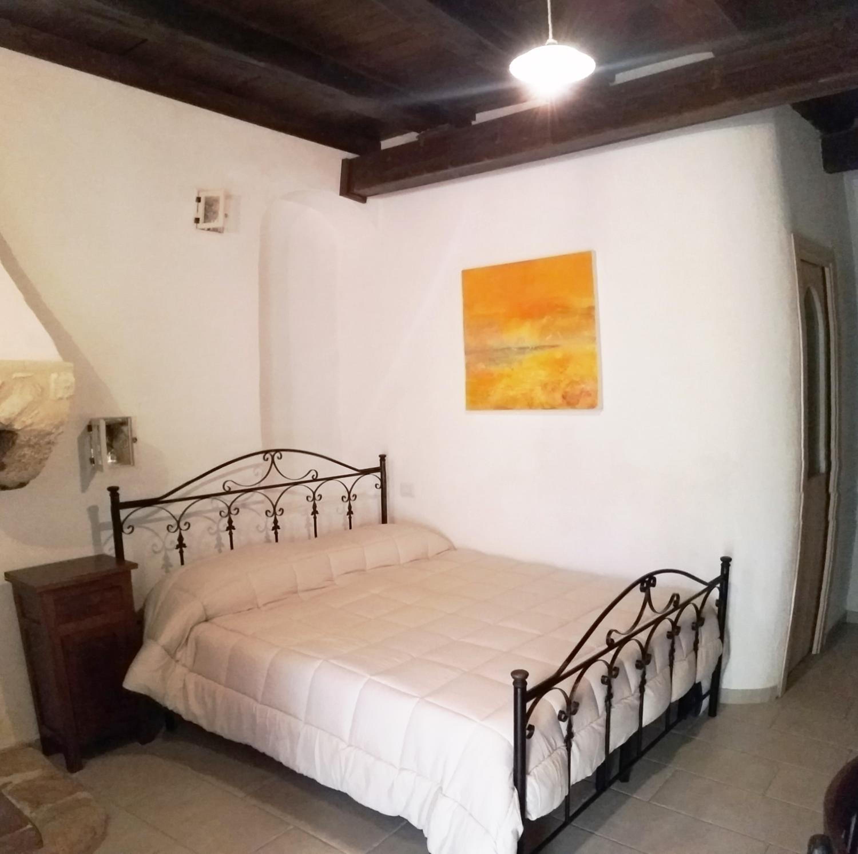 One-Bedroom House 31 - Photo 3