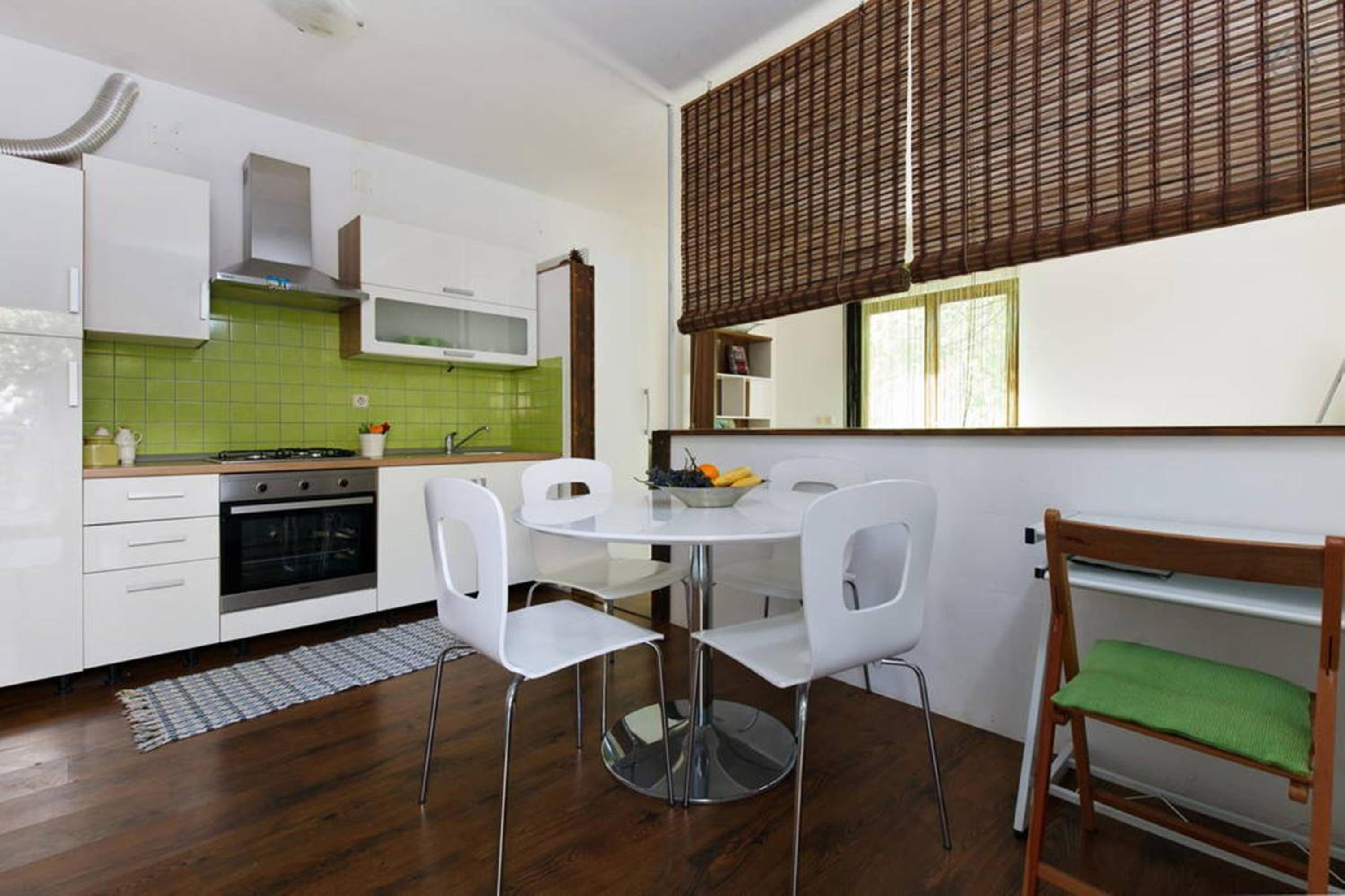 Apartment with Terrace photo 2