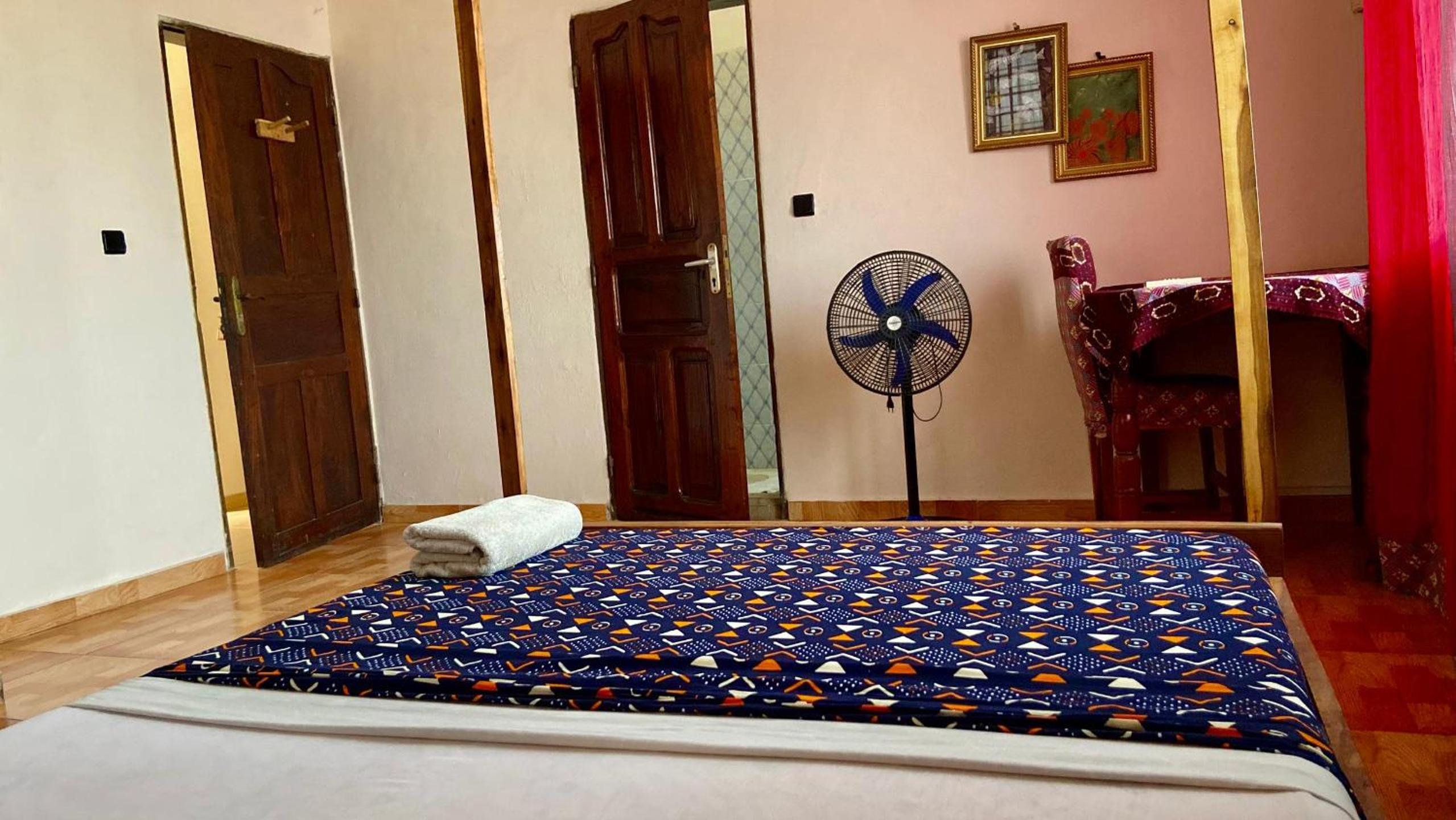 Double Room with Private Bathroom photo 2