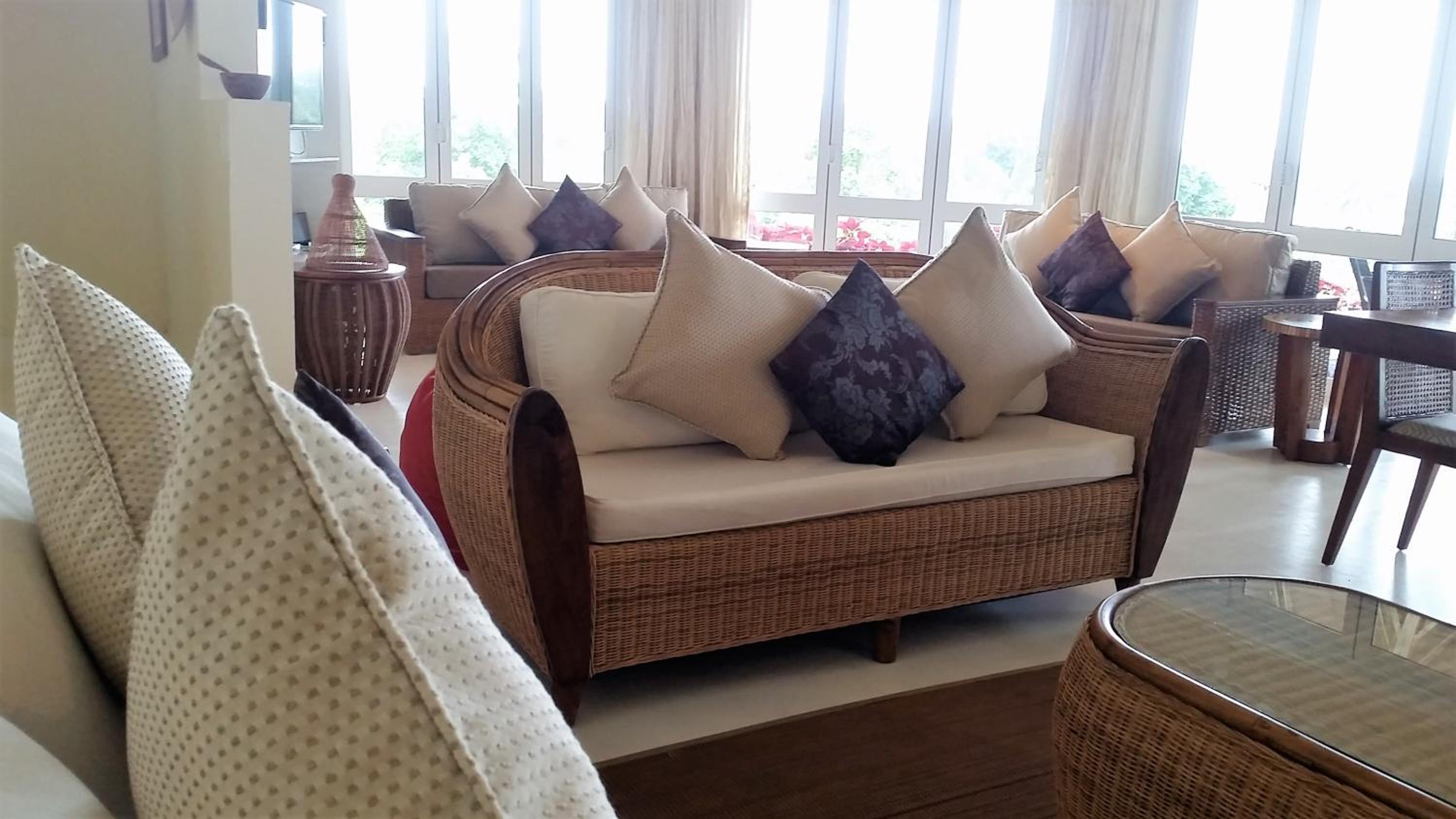 Plantation House - 2625 ft from resort photo 1