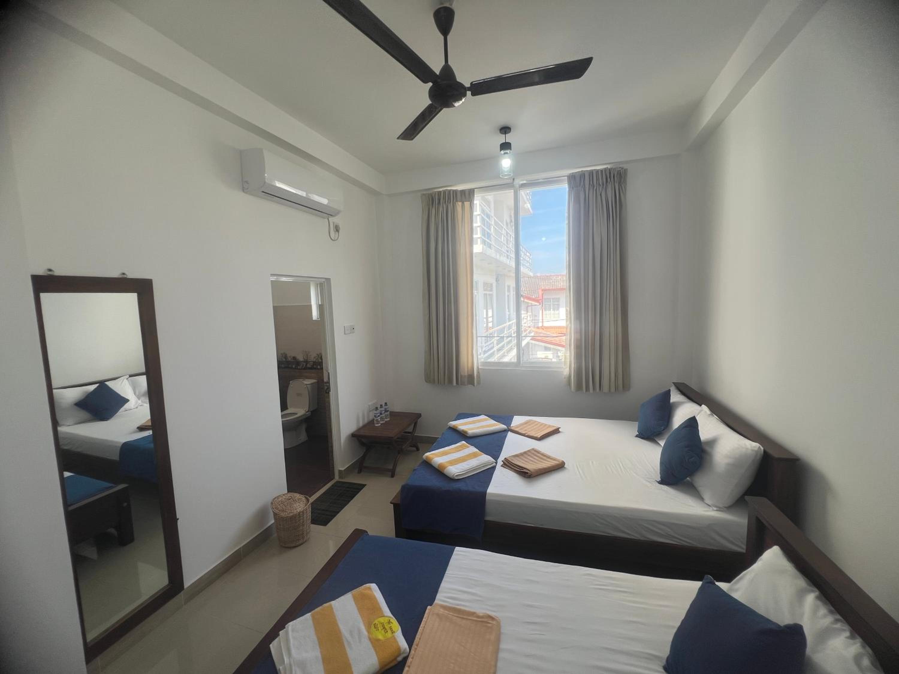 Triple Room