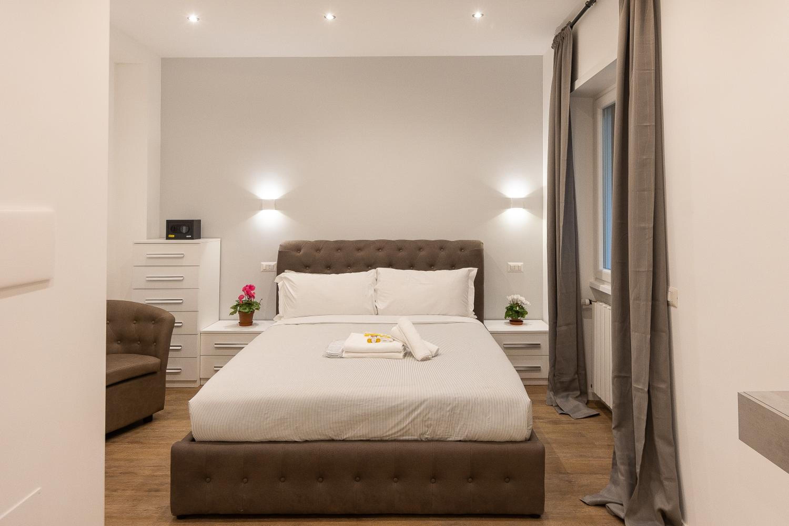 Deluxe Double Room photo 2