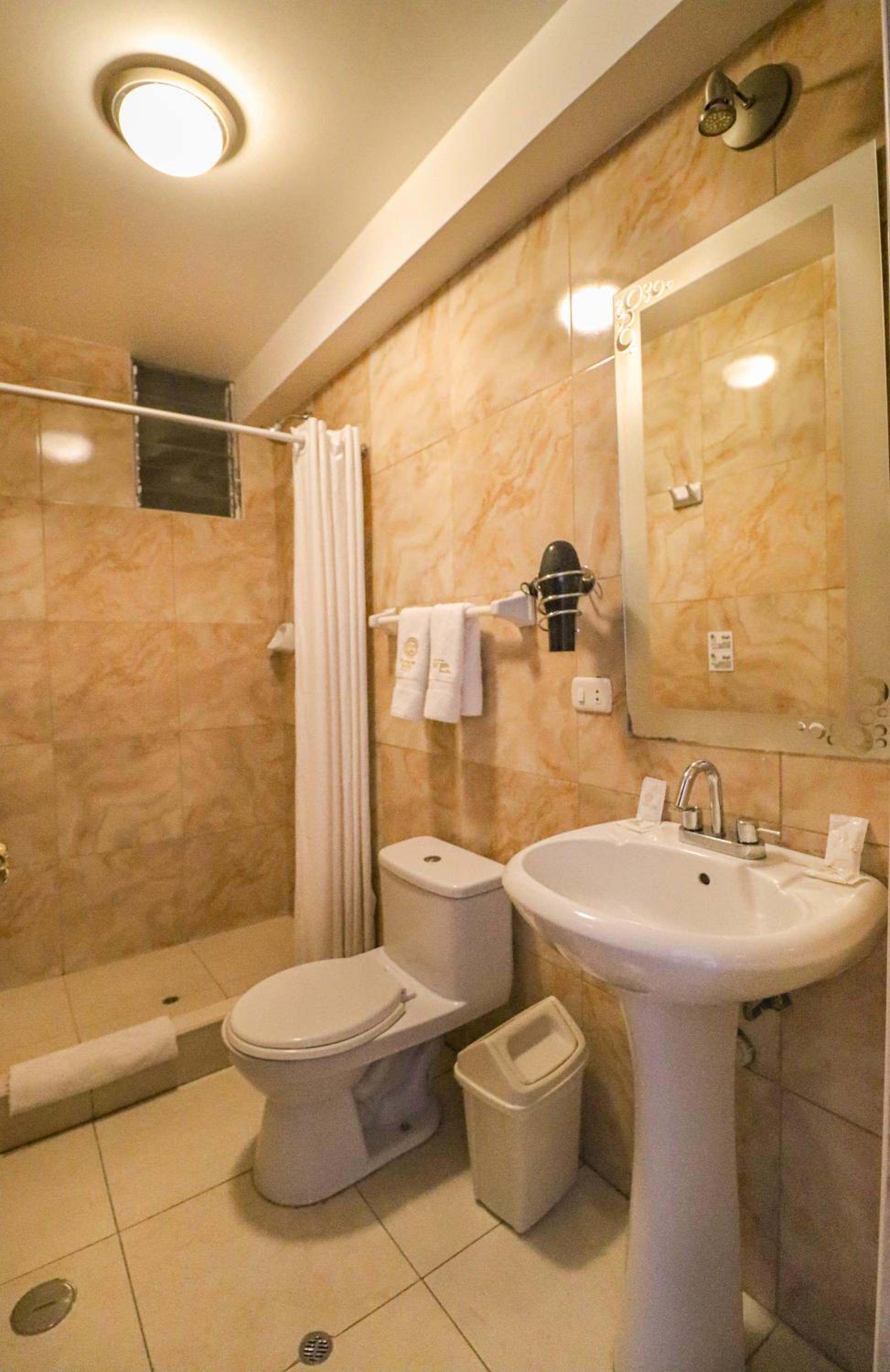 Single Room photo 3